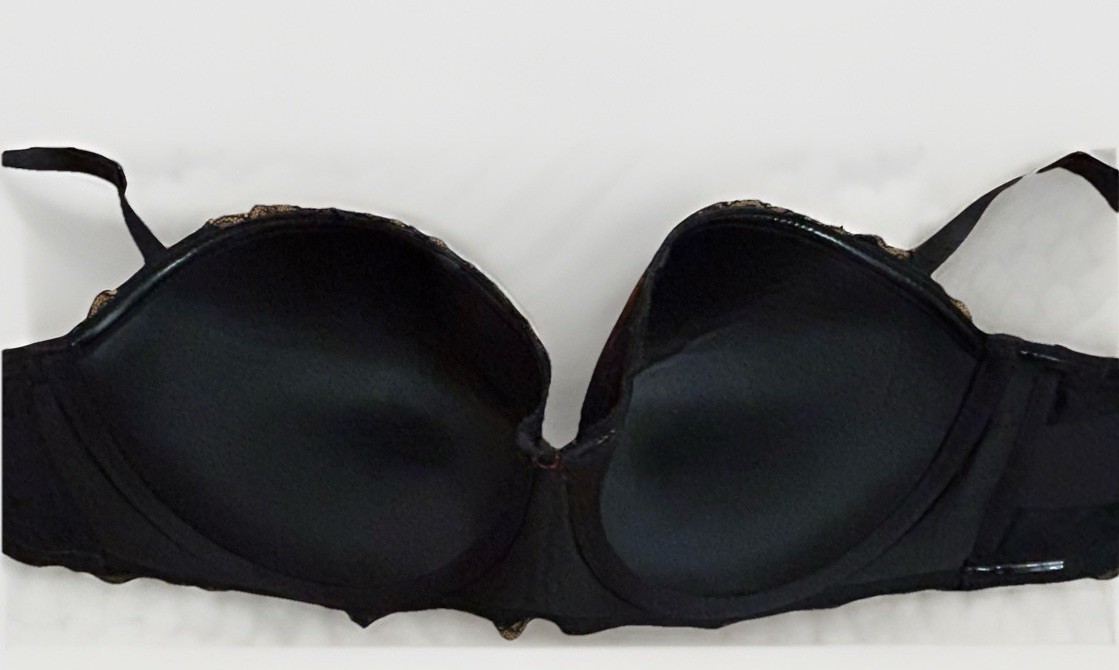 Torrid Curve Plunge Push Up 42D Black Lace Underwire Bra