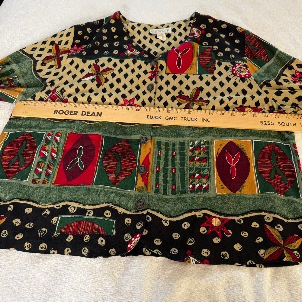 Patch Work Artsy Chic Box’s Shape Vintage GOSSIP 22W Button-Up Blouse