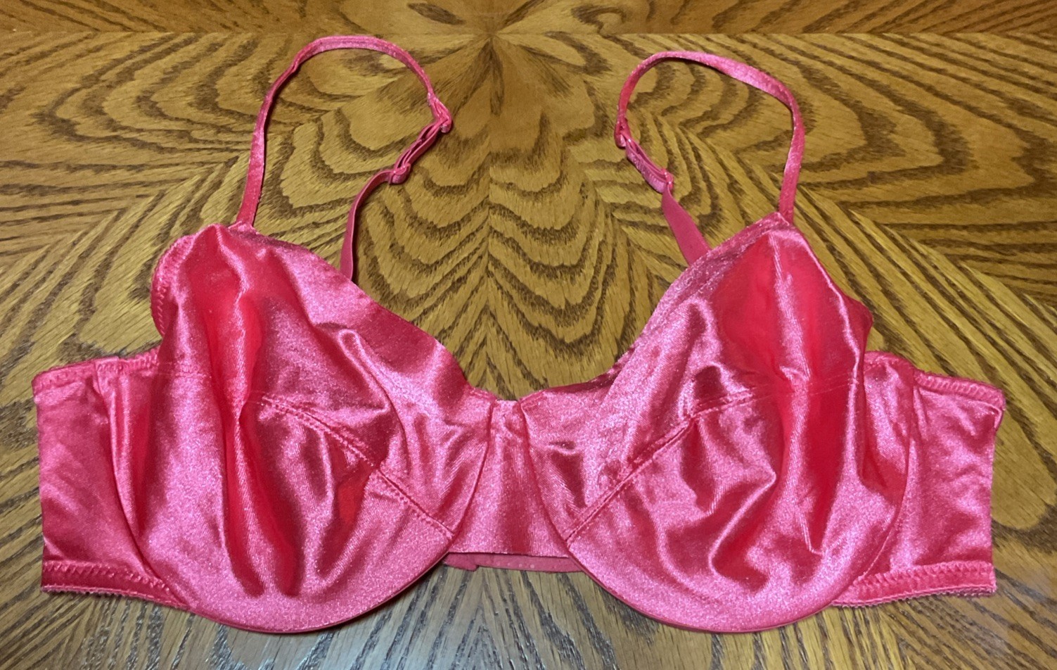 Vintage Adonna Shiny Second Skin Unlined Bra Women’s Size 40C Vibrant Pink