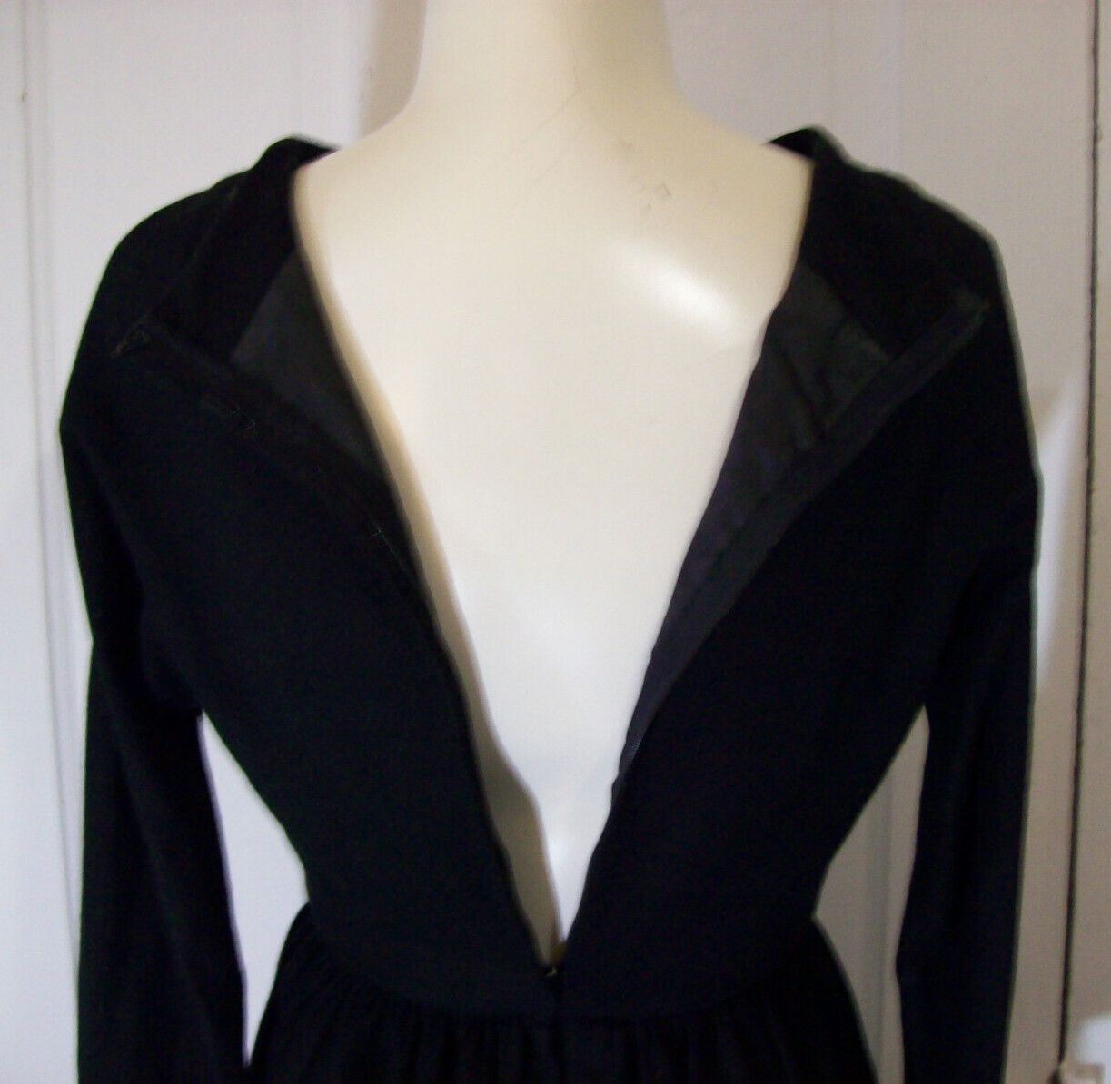 Vintage 1950s Black Long Sleeve Dress, 100% Wool, E.T Jrs CALIFORNIA, small