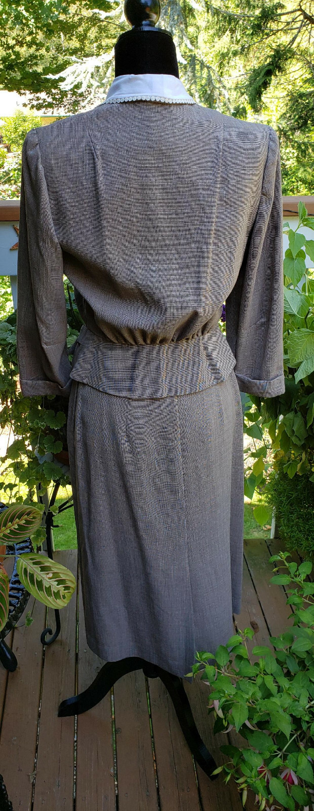 1950’s “Gloria Swanson, Forever Young” Summer/Fall Suit