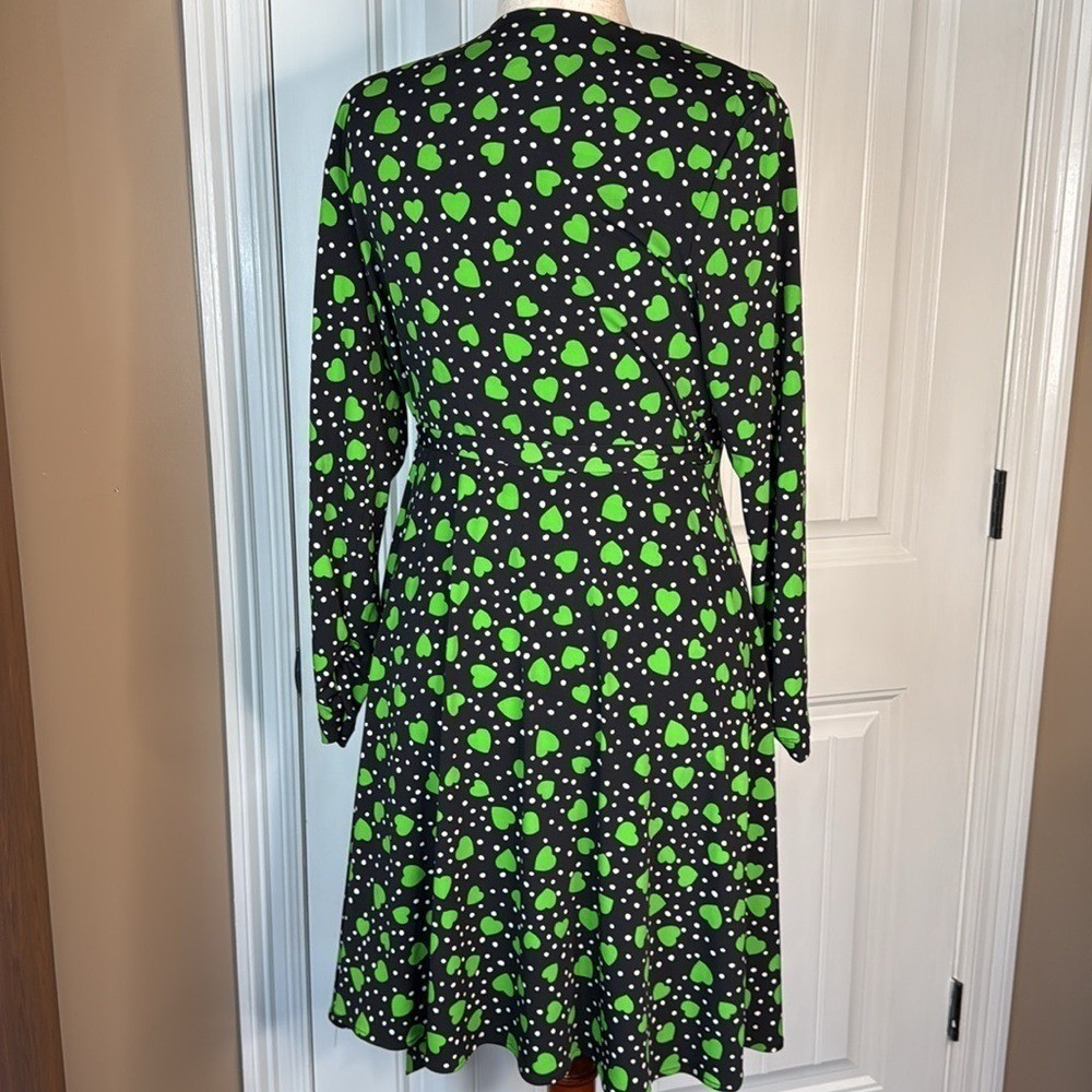 Vicky Tiel | Retro Green Heart Printed Midi Wrap Dress Size: Large
