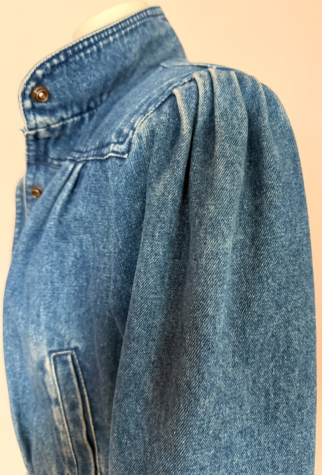 Vintage 80s Denim Puff Sleeve Jacket Cropped Cinched Waist Lined Insulated XS