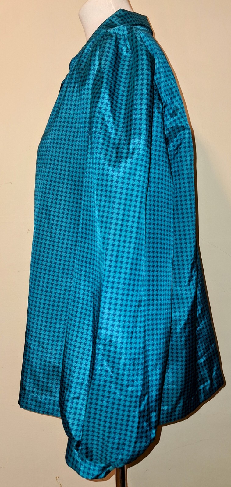 Vintage Dutchmaid Teal/Black Houndstooth 2-Piece Collared V-Neck Sz 40 Skirt Set