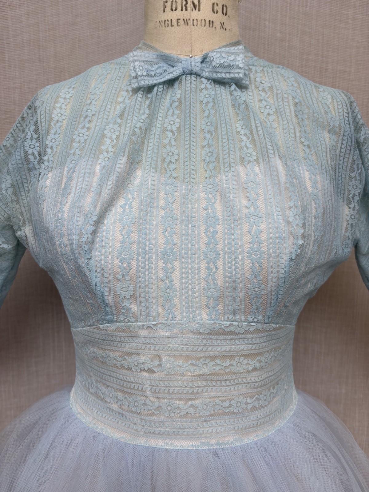Vintage 1950s Lace Tulle Illusion Dress Wedding Bridesmaid Modest Princess XXS