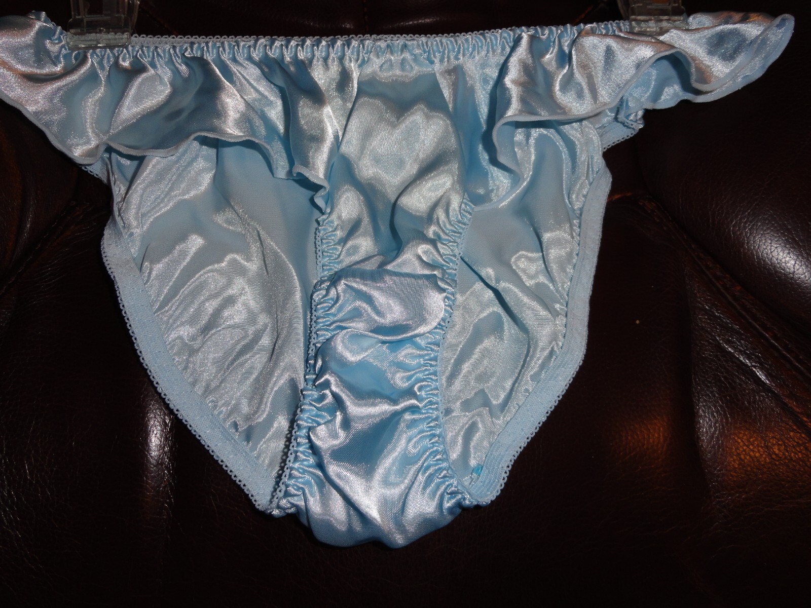 Vintage Flutter Satin Bikini Panties Size Medium Baby Blue New