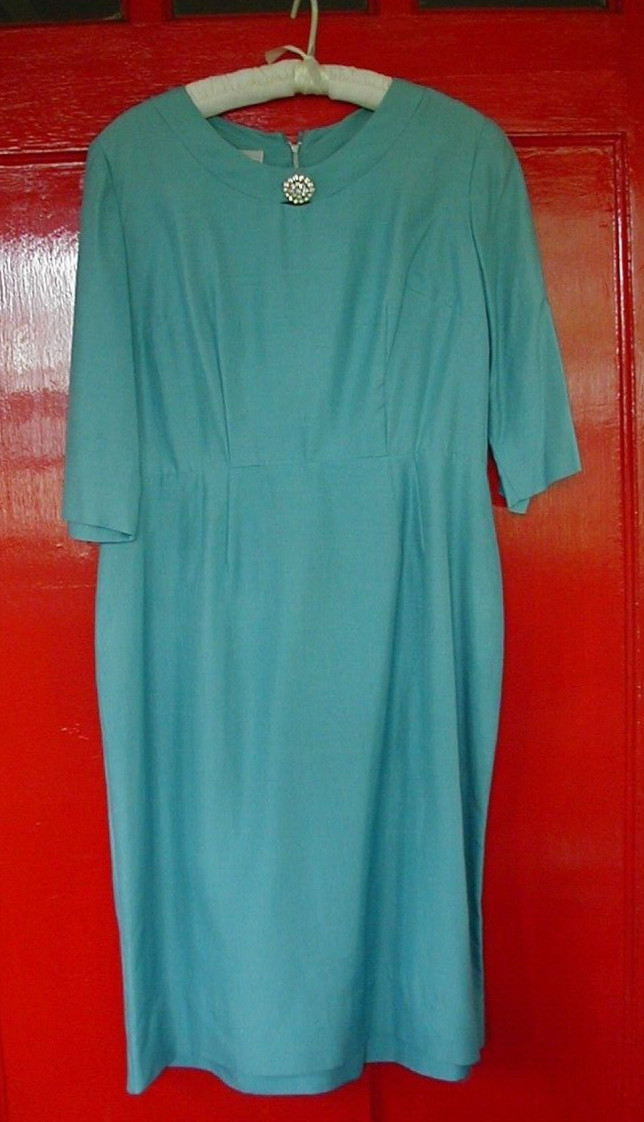 vintage 1950s cocktail dress raw silk 12 volup light blue jewel accent 38 bust