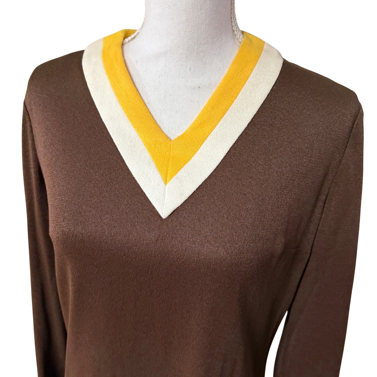 Vintage Brown Knit Mod Dress Contrast Trim Long Sleeve Retro Shift Dress