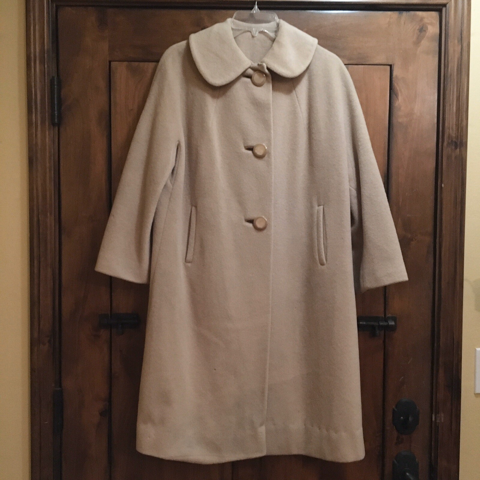 Anglo Fabrics Vintage ivory wool cashmere 3/4 sleeved coat