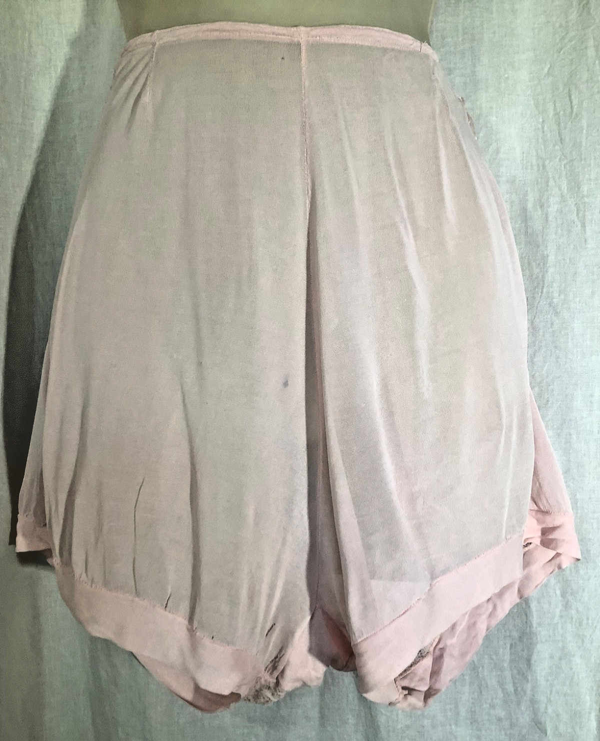 Vintage pink Briefs bloomers Knickers 6 granny Rayon knit S Tap Pants 40s shabby