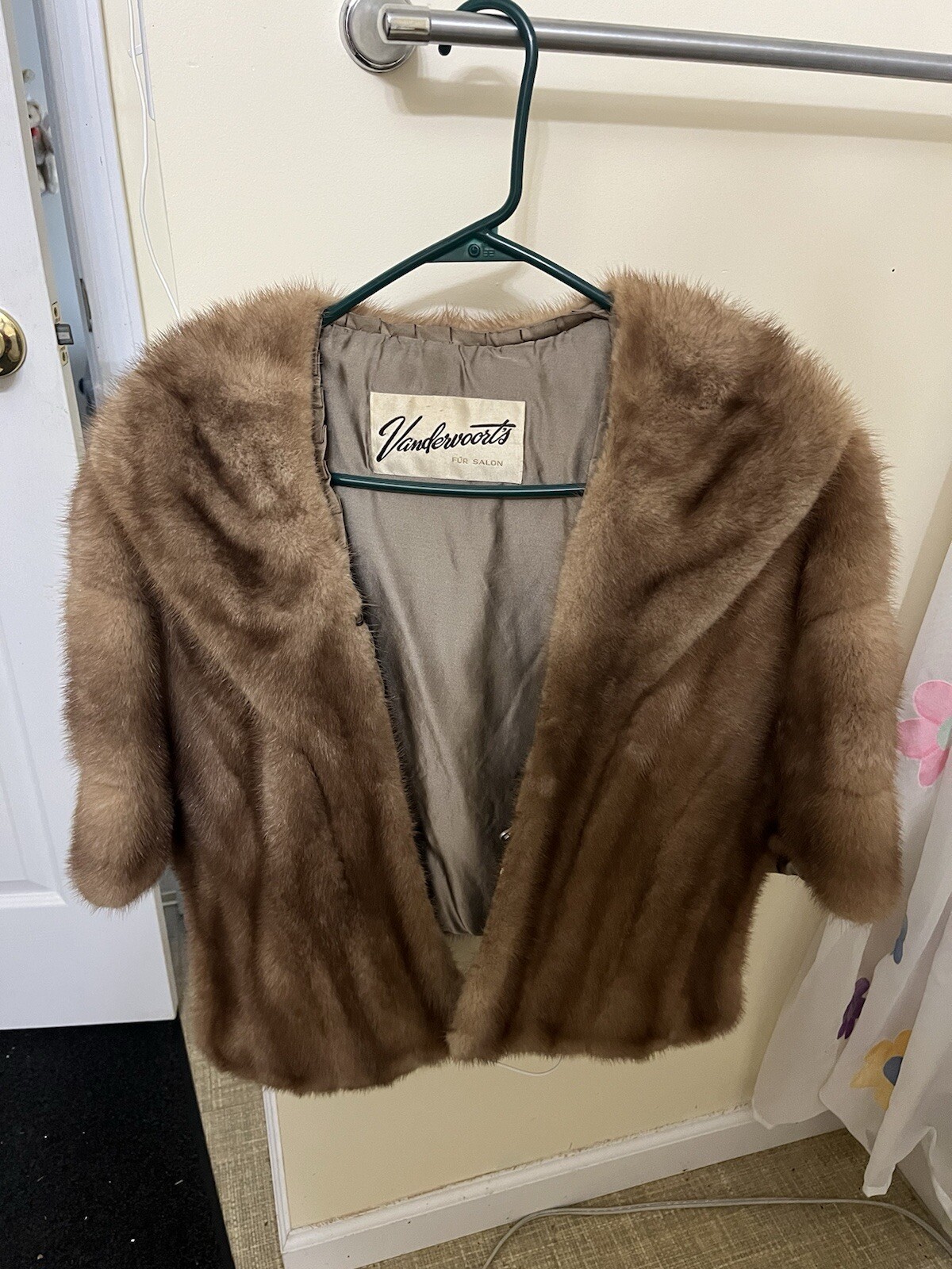 Vanderwoots Mink Stole