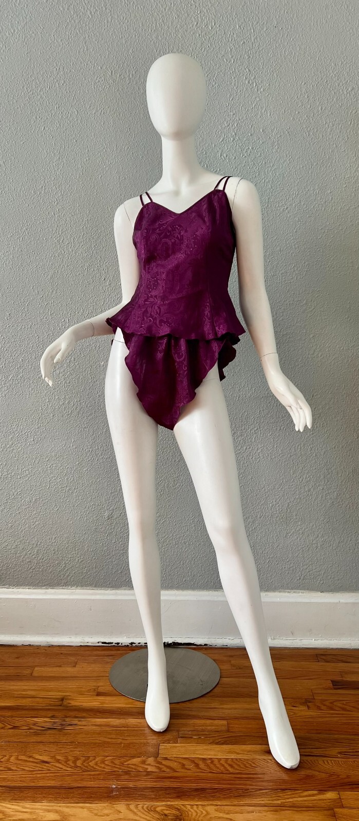 Vintage Victoria’s Secret Gold Label Camisole Top & Bottoms Sleep Set S