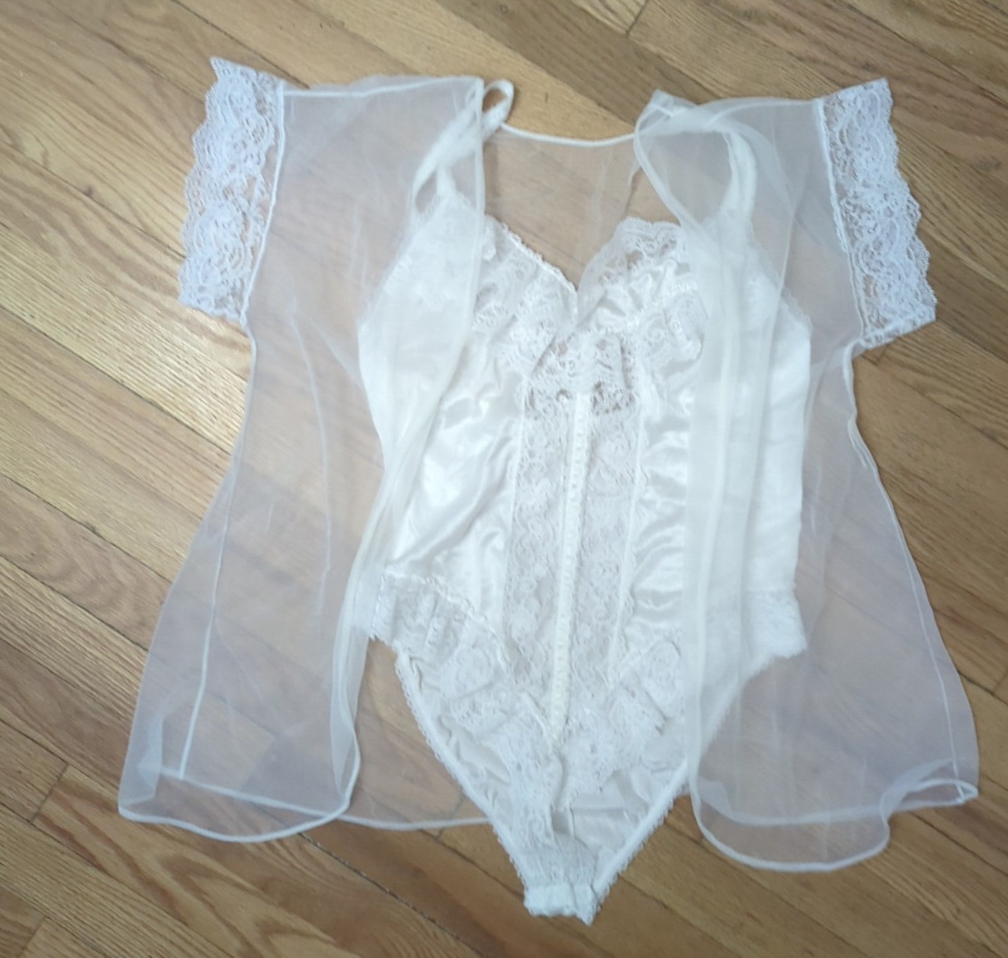 Vintage Inner Most Lace White Nylon Teddy Size Medium W/Sheer Robe