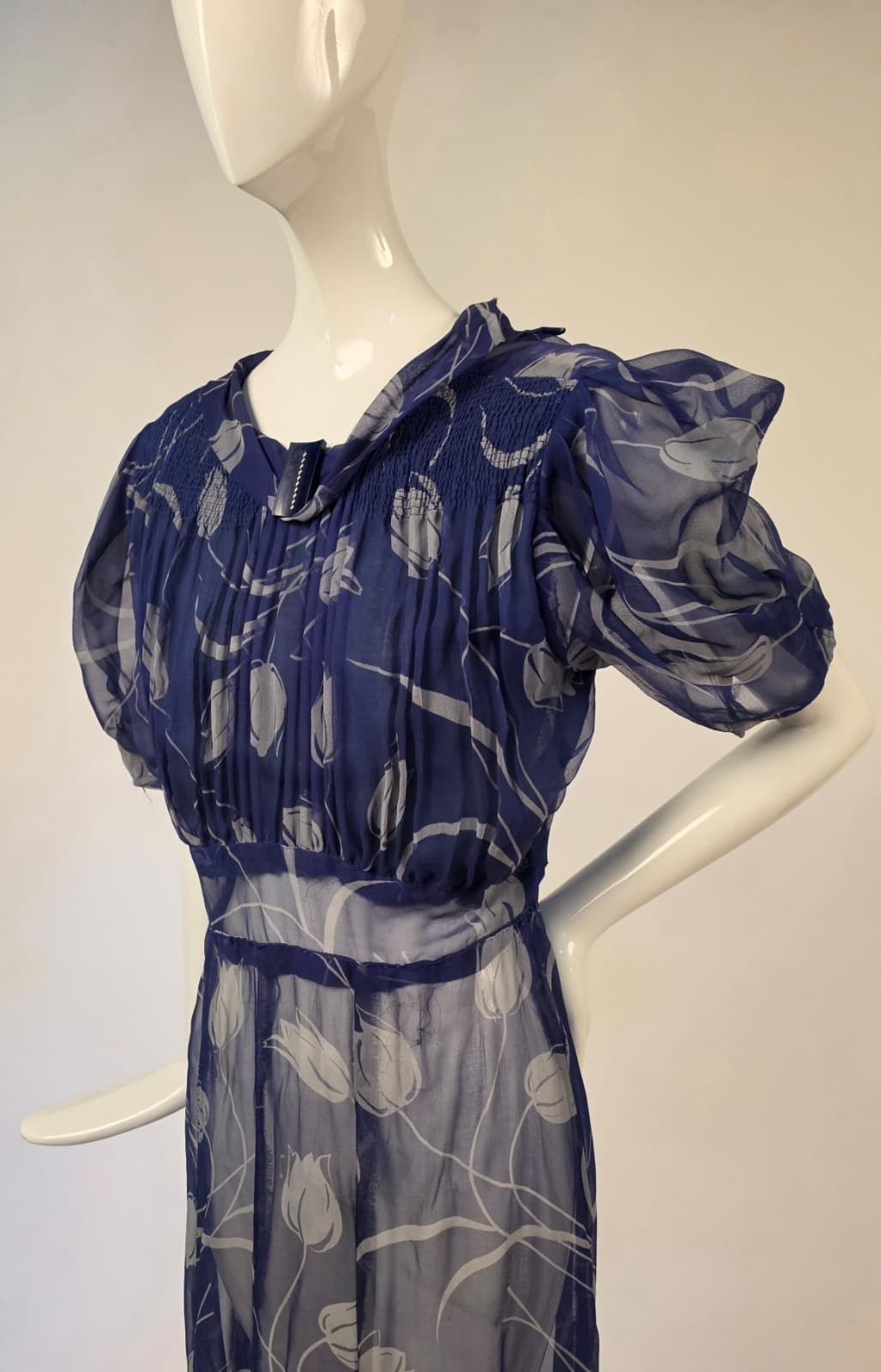 1930’S TULIP PRINT SILK CHIFFON DRESS W PUFF SLEEVES – AS ACQ