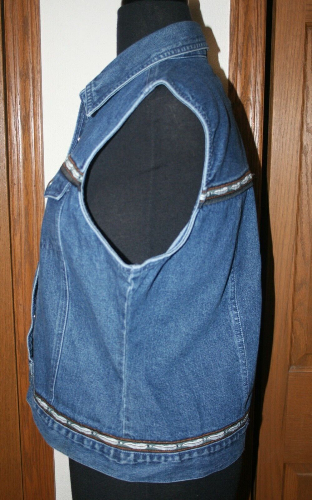 VTG Women’s WRANGLER Denim Vest Southwestern LARGE Western Tribal