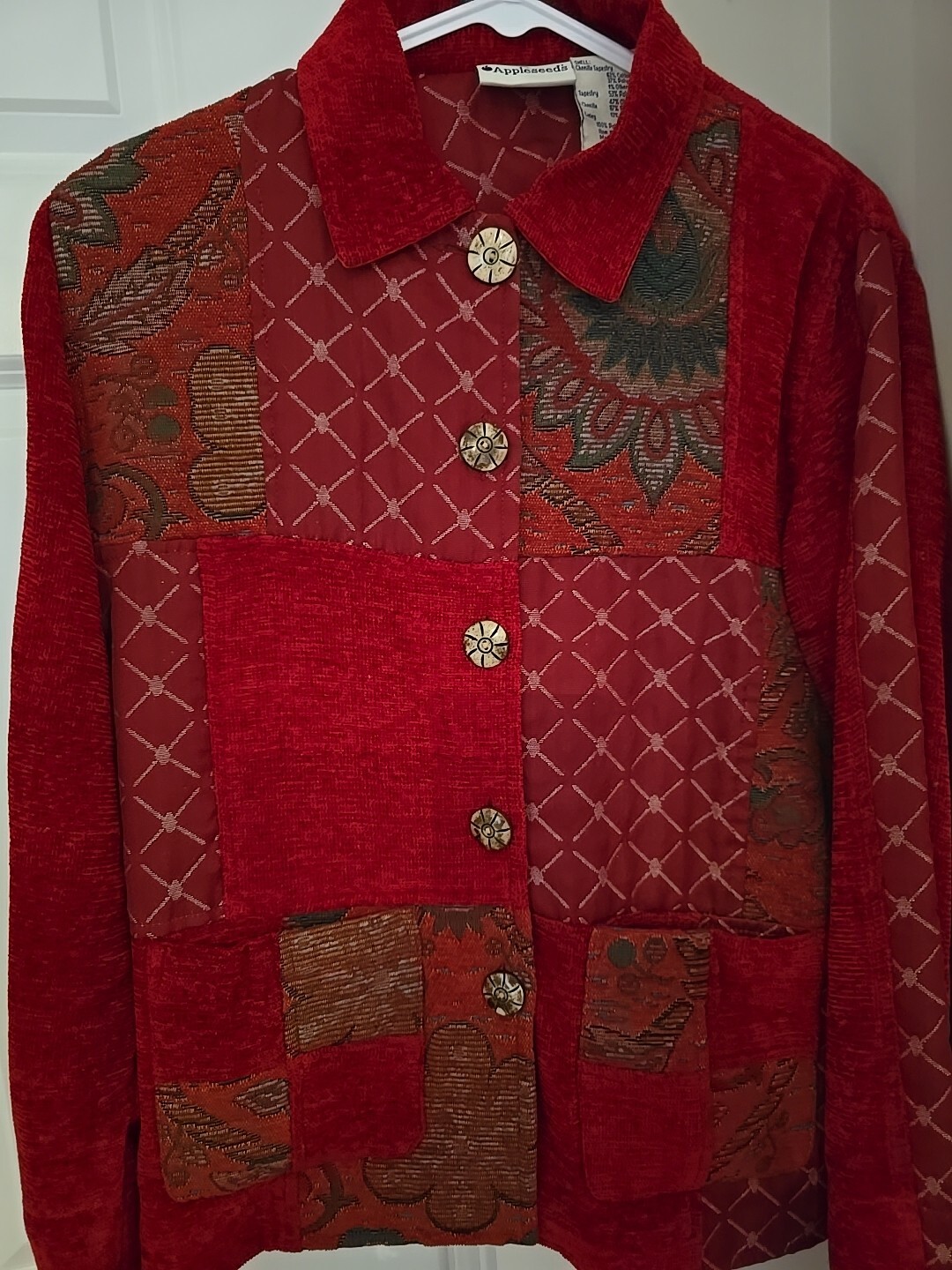 APPLESEED’S Women’s S Red Chenille Tapestry Patchwork Lined Jacket Dec. Buttons