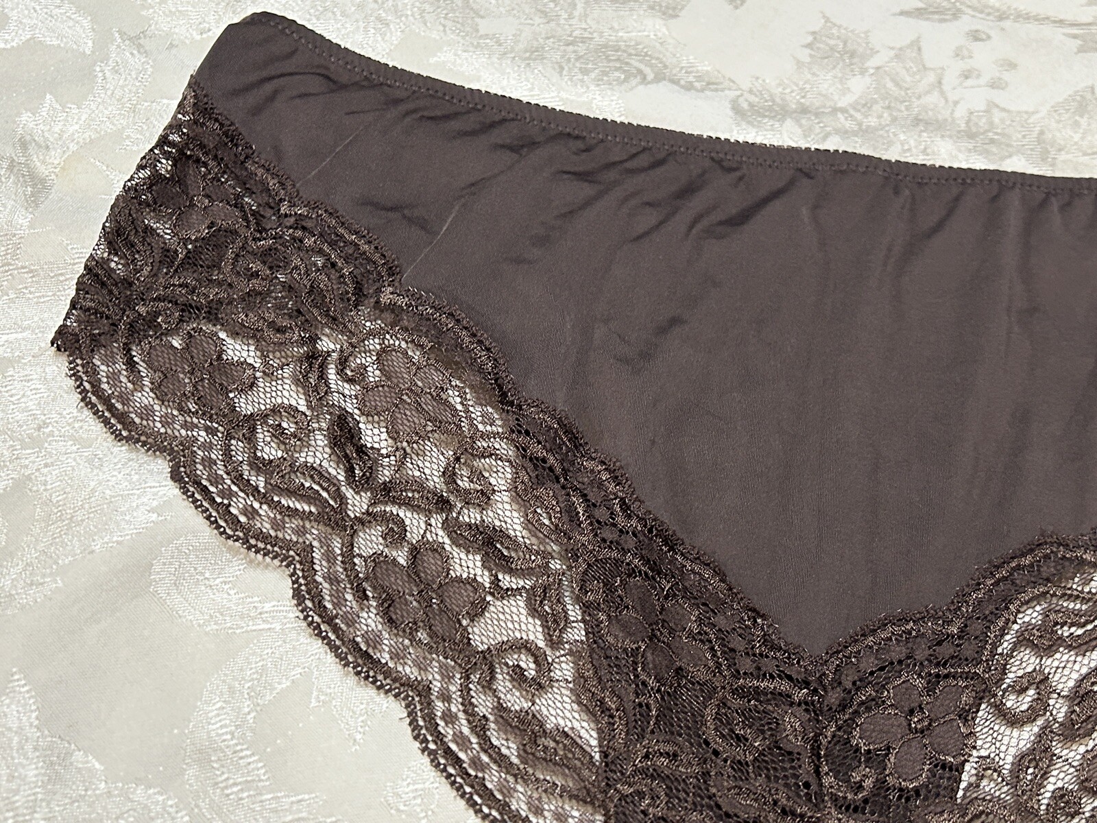 Vtg Unbranded 170593X Sheer Lace Polyester Cheeky Hipster Sz 10 Brown Panties