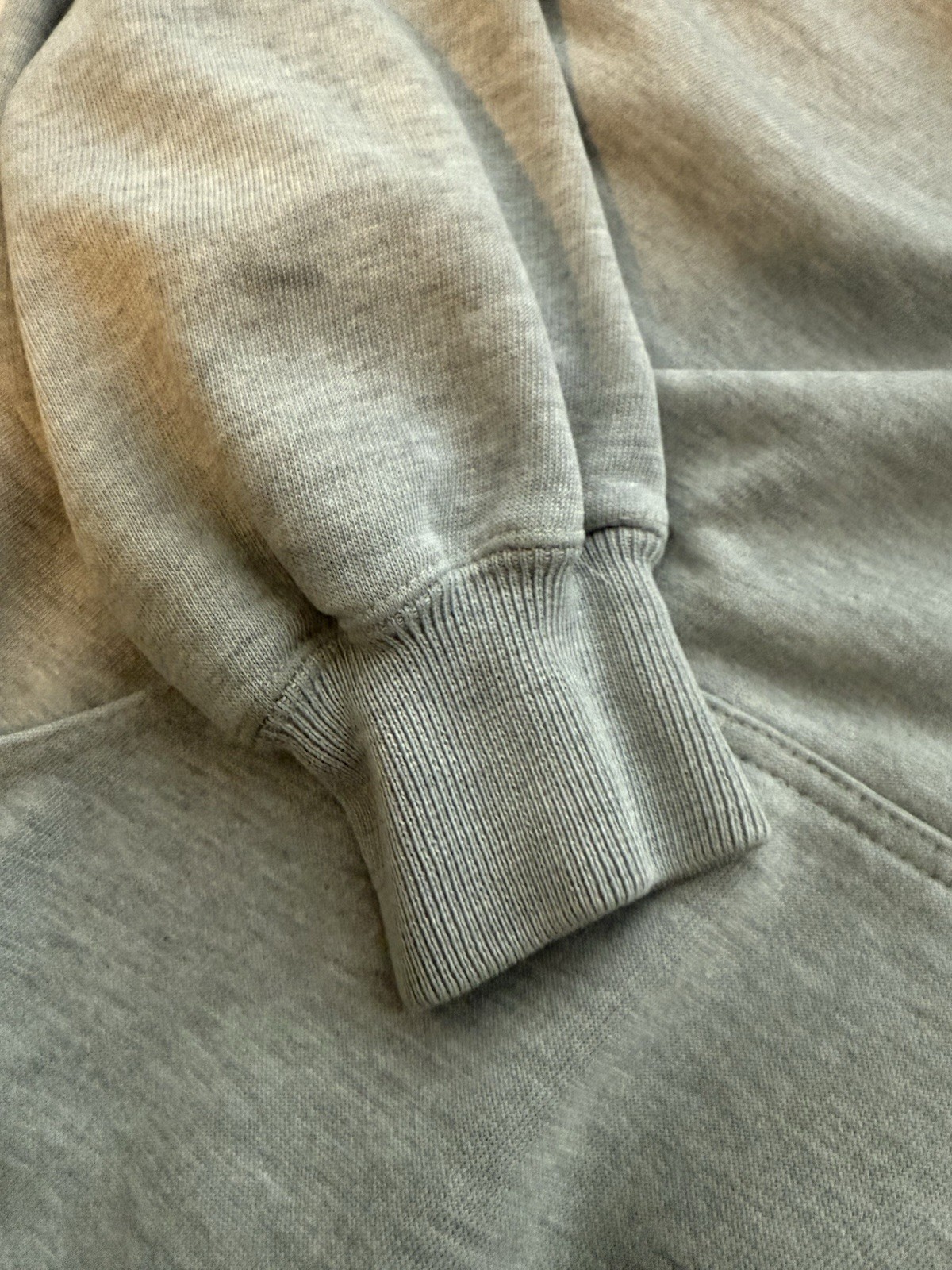 Nike Vintage 80’s Blue Tag w/ Embroidered Logo Pullover Grey Sweatshirt-Wm/Sz M