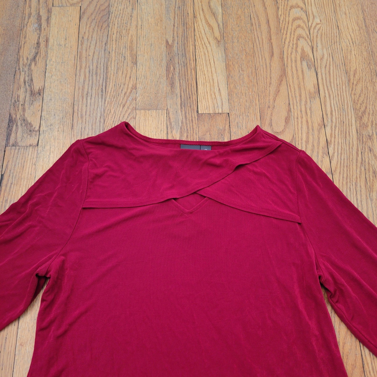Chicos 2 Liquid Knit Slinky Midi Classic L 12 Red Dress Sheath Keyhole neckline