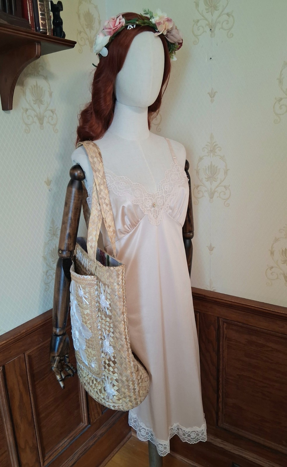 Vintage 1970s 1980s Sliperfection Beige Lacy Cottagecore Balletcore Slip Dress