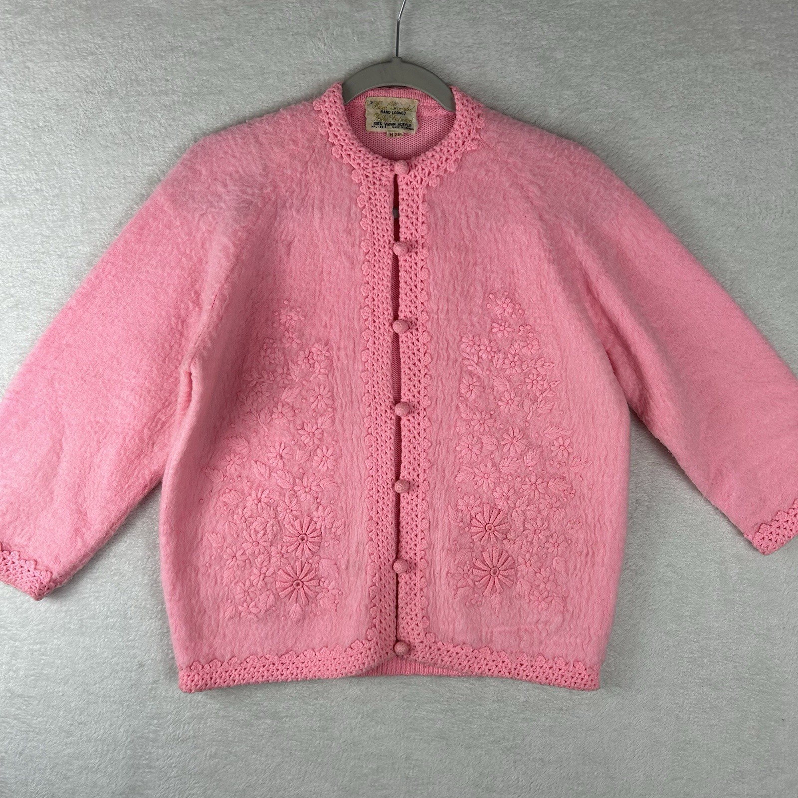 Vintage 50s Cardigan Sweater Women M Pink Acrylic Hand Knit Floral Embroidered