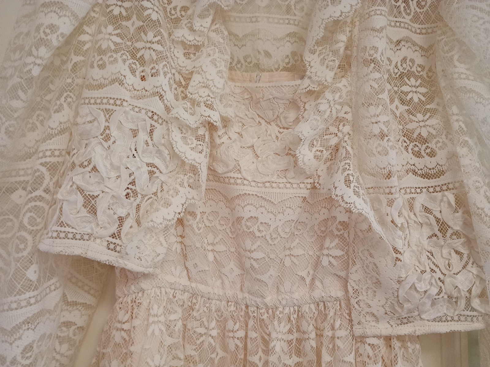 Vtg FAB 60s Themes Cream Lace Ribbon Dress & Jacket 2 pc set Party Wedding XS