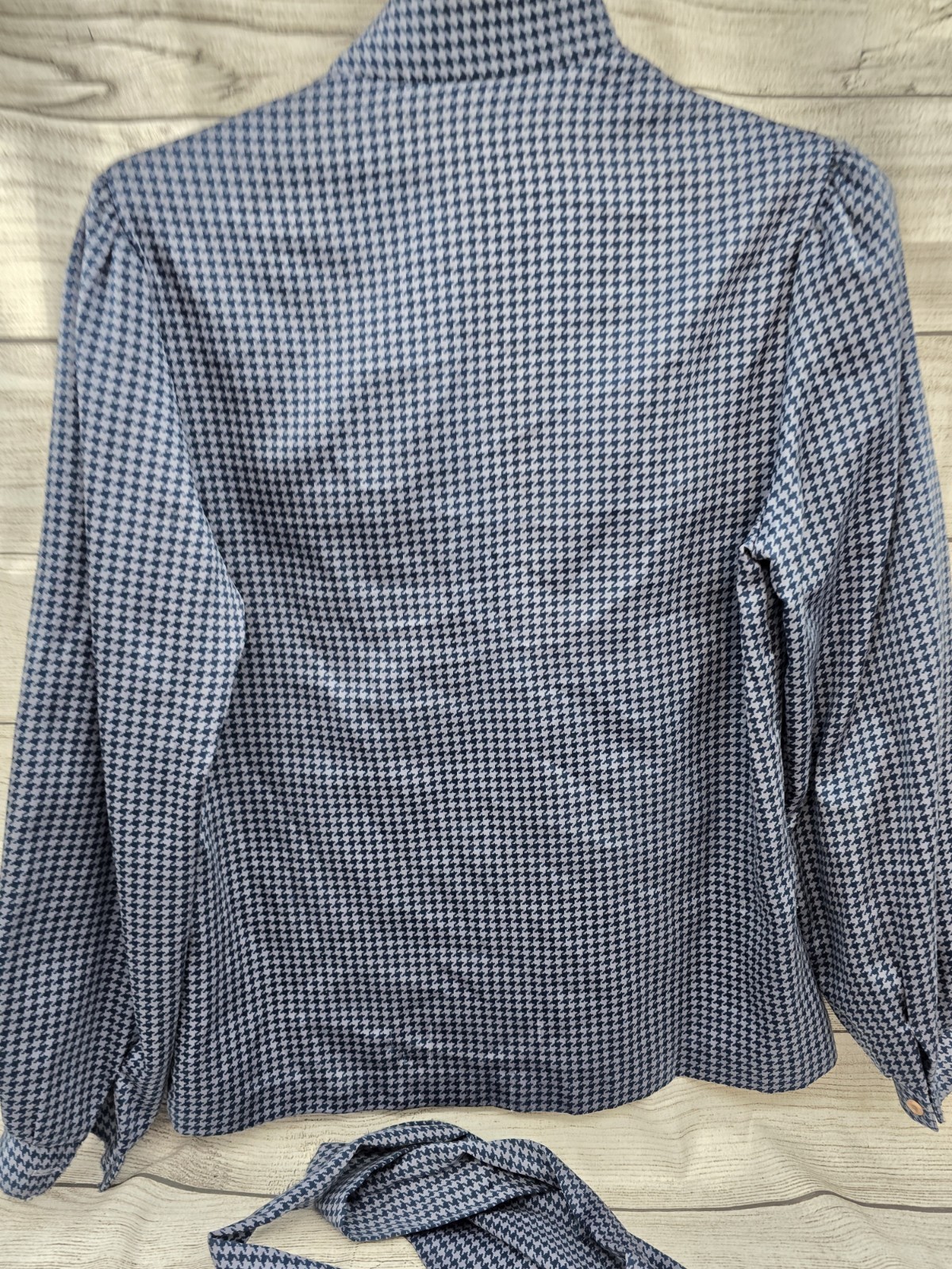 Vintage RRRRuss Secretary Blouse Sz 10 Blue Tie Neck Button Down Top 70’s 80’s