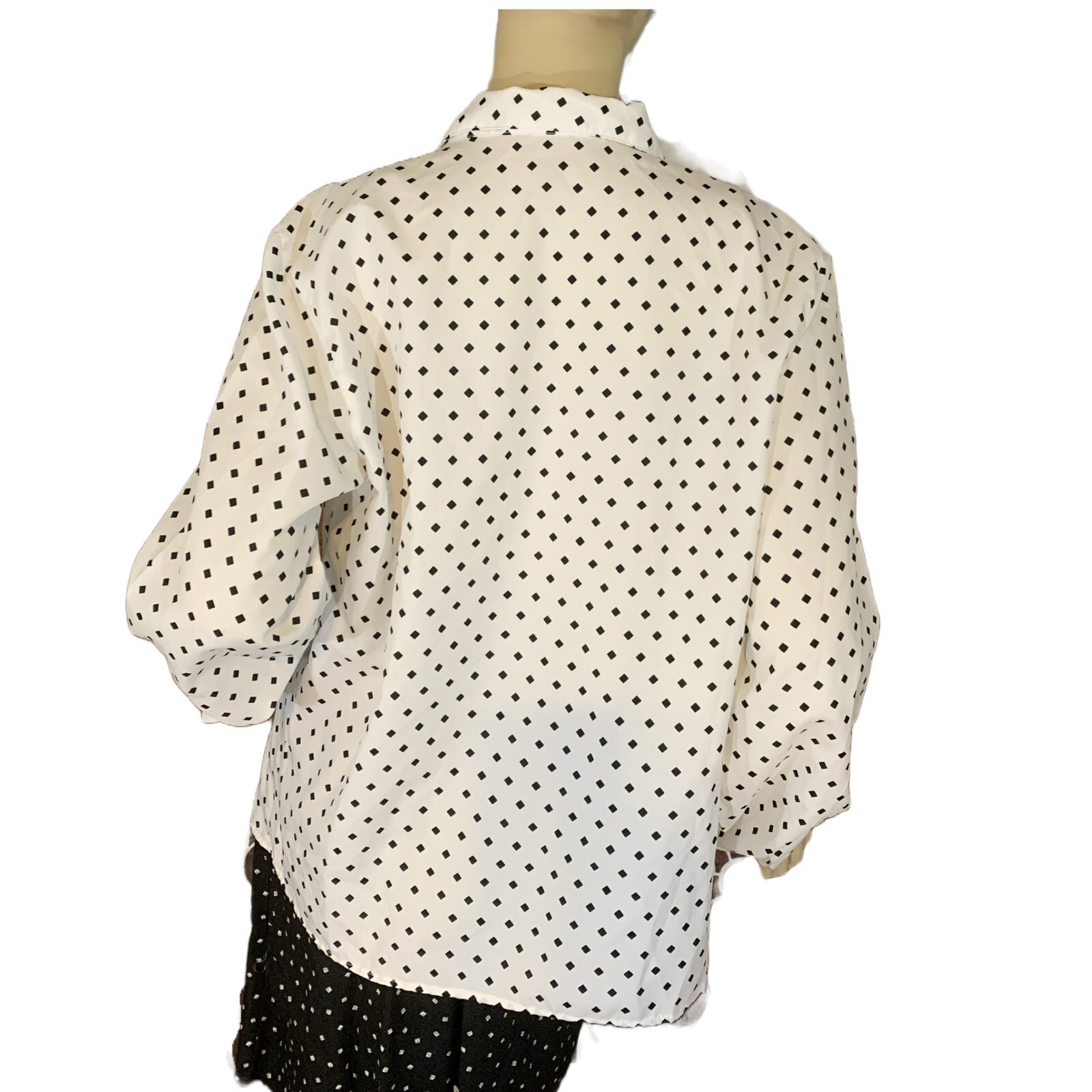 VINTAGE 1980’S CAPE COD MATCH MATES WHITE & BLACK DOT BUTTON DOWN BLOUSE SZ 16