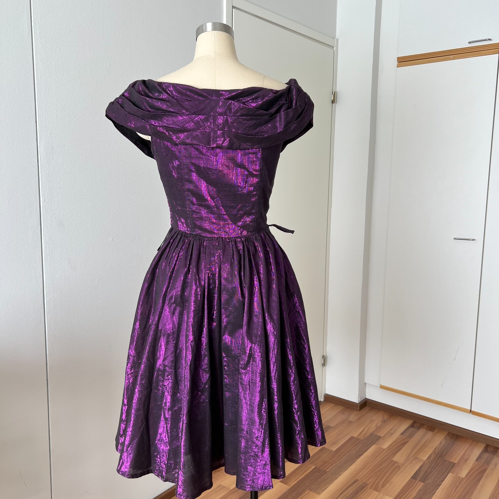 1980s Purple Off Shoulder Cocktail Party Dress Cotton Blend Aline Midi Retro 36