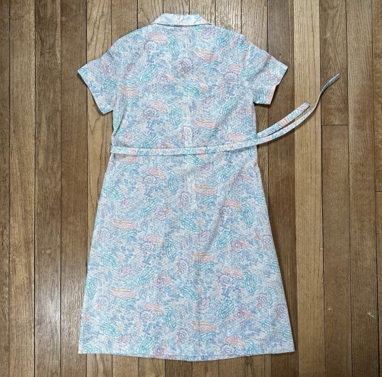 Vtg 60’s Three R’s Funky Style Floral Print Short Sleeve Tie Neck Dress! Size S