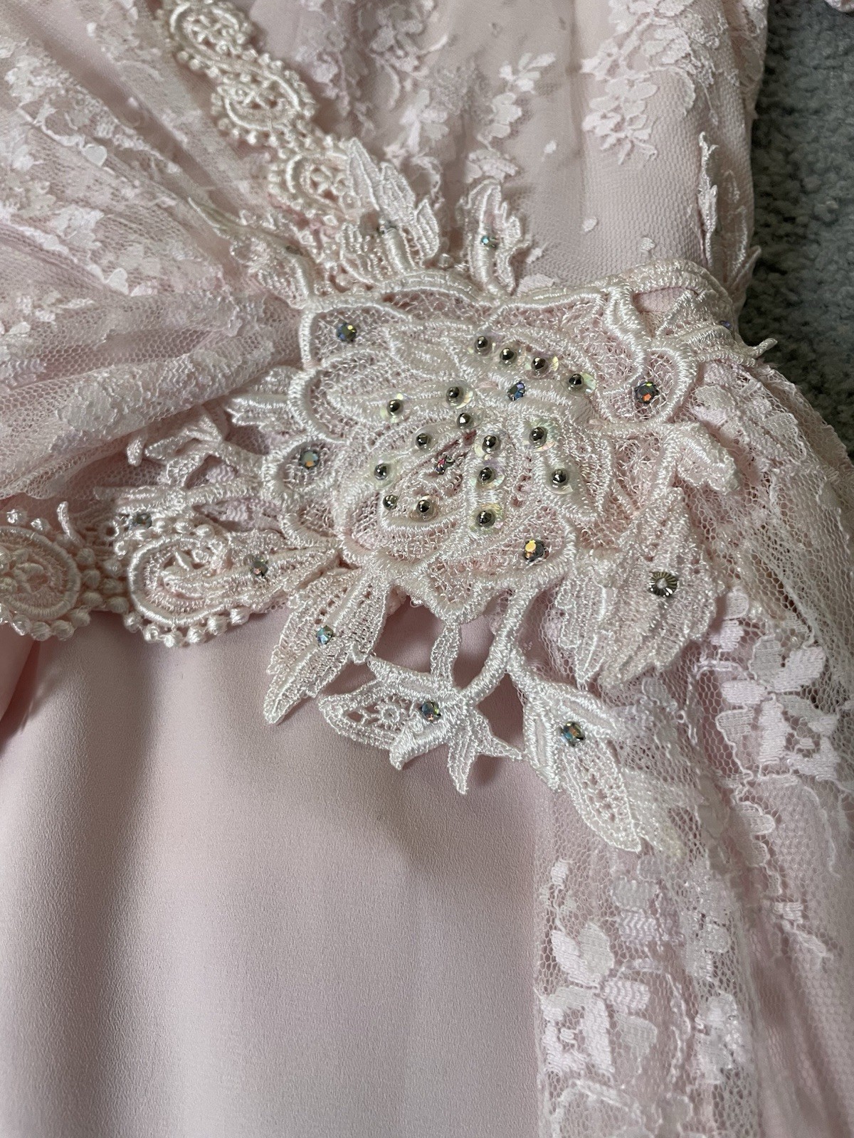 70s Embroidered Floral Lace Midi Dress Sz 15/16 Pink Flutter Sleeve Cocktail