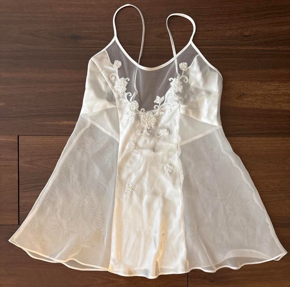 Vintage Y2K White Lace Beaded Silk Babydoll Lingerie Camisole Top