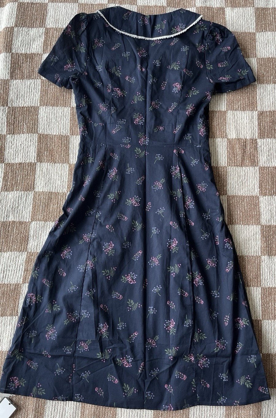 Retro Stage 1940s vintage-look puff sleeve floral dress costume – Medium 4/6