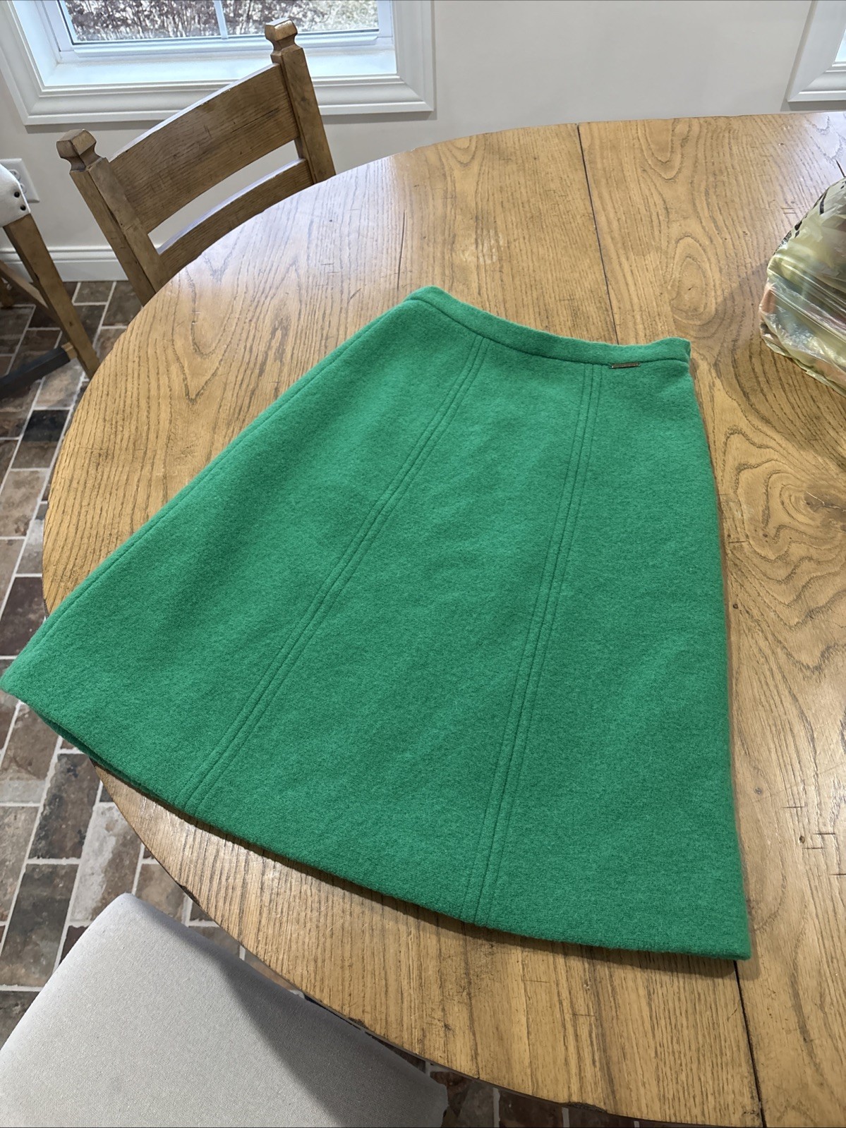 1960s Geiger Skirt Mid Length Bright Green 100% Viscose Wool Retro Cool!
