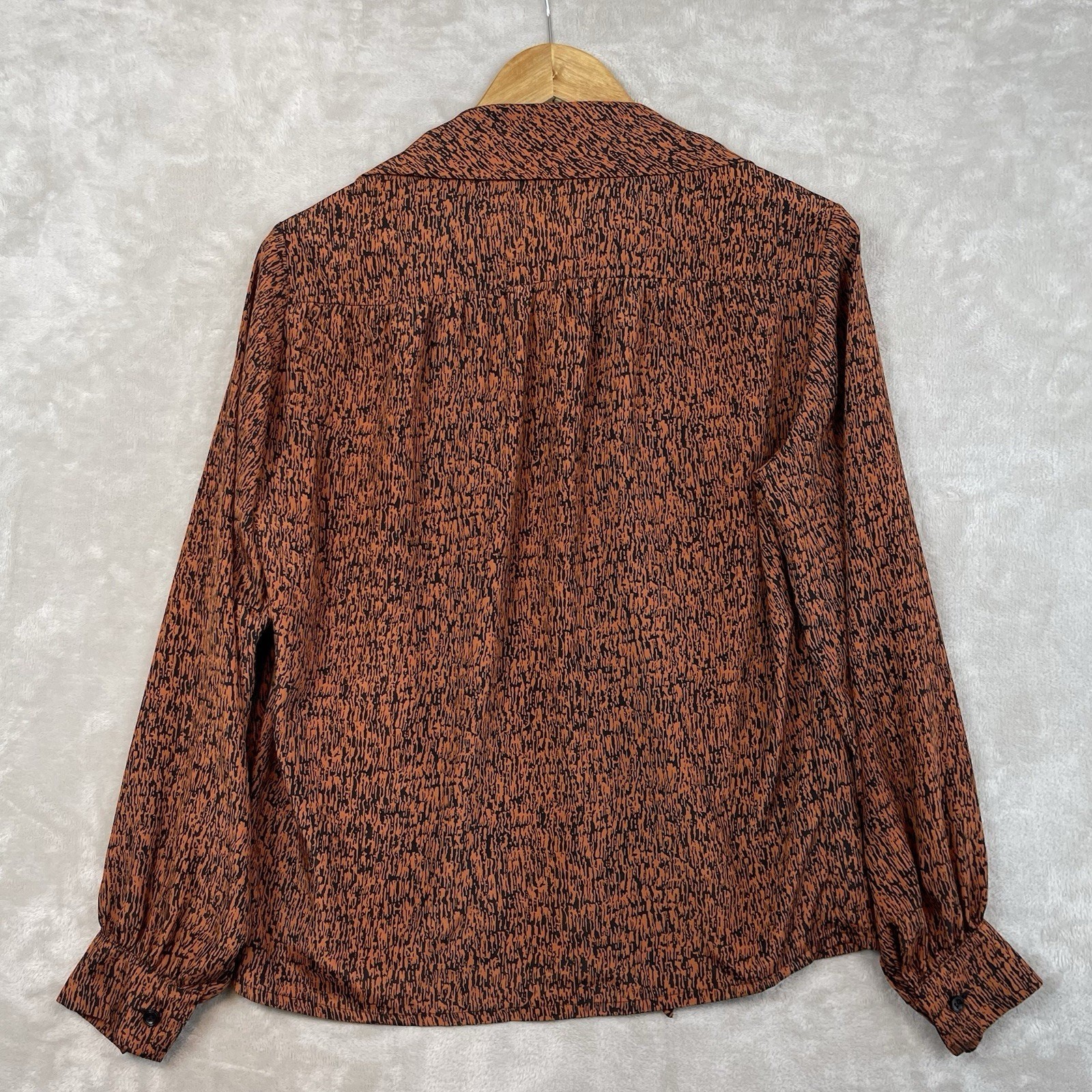 Vintage Bleyle 70s Secretary Blouse Pussybow Bark Print USA Made 6 Office Siren