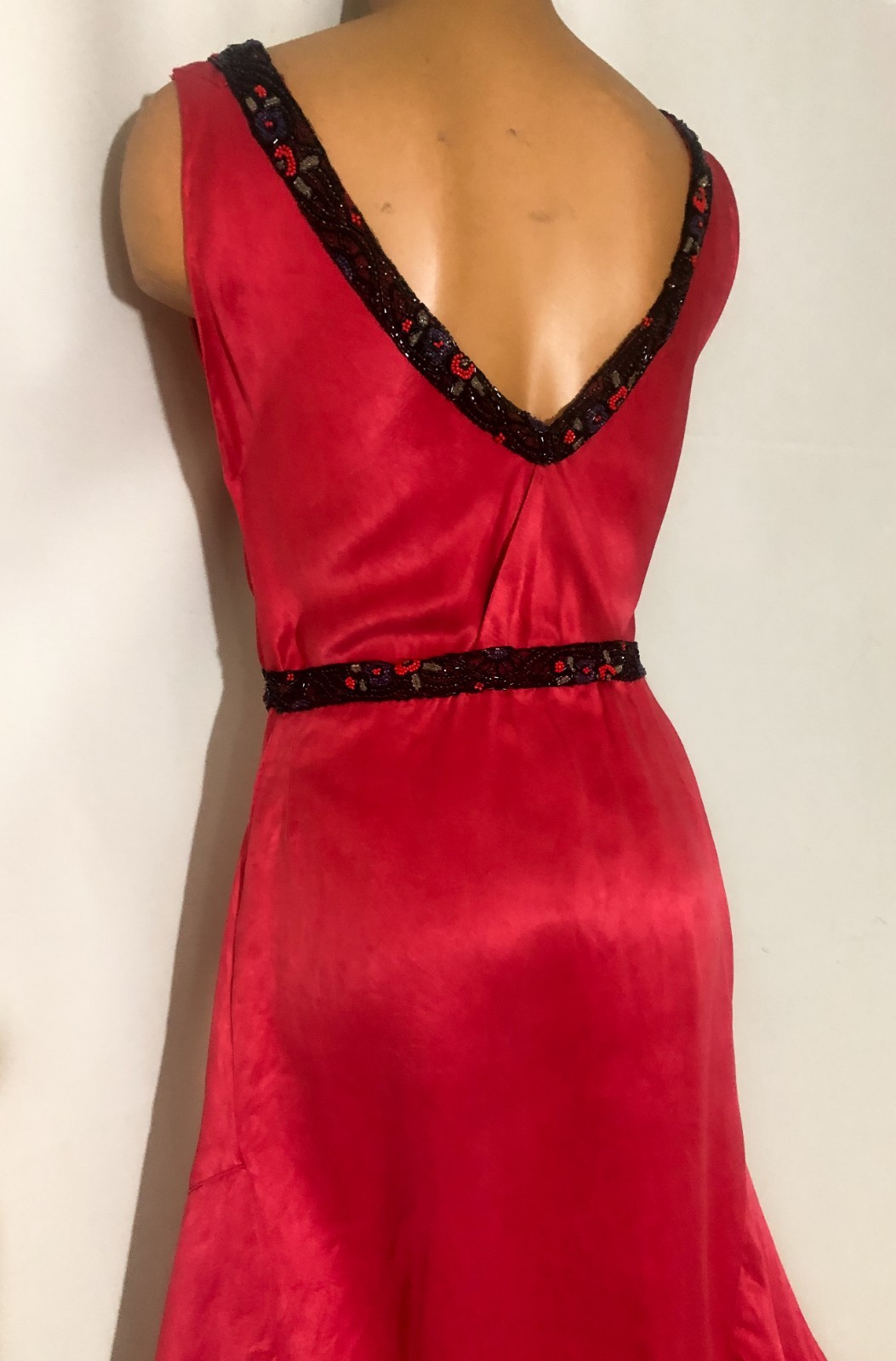 Antique vtg true 1930s red cherry silk beaded trim dress, excellent