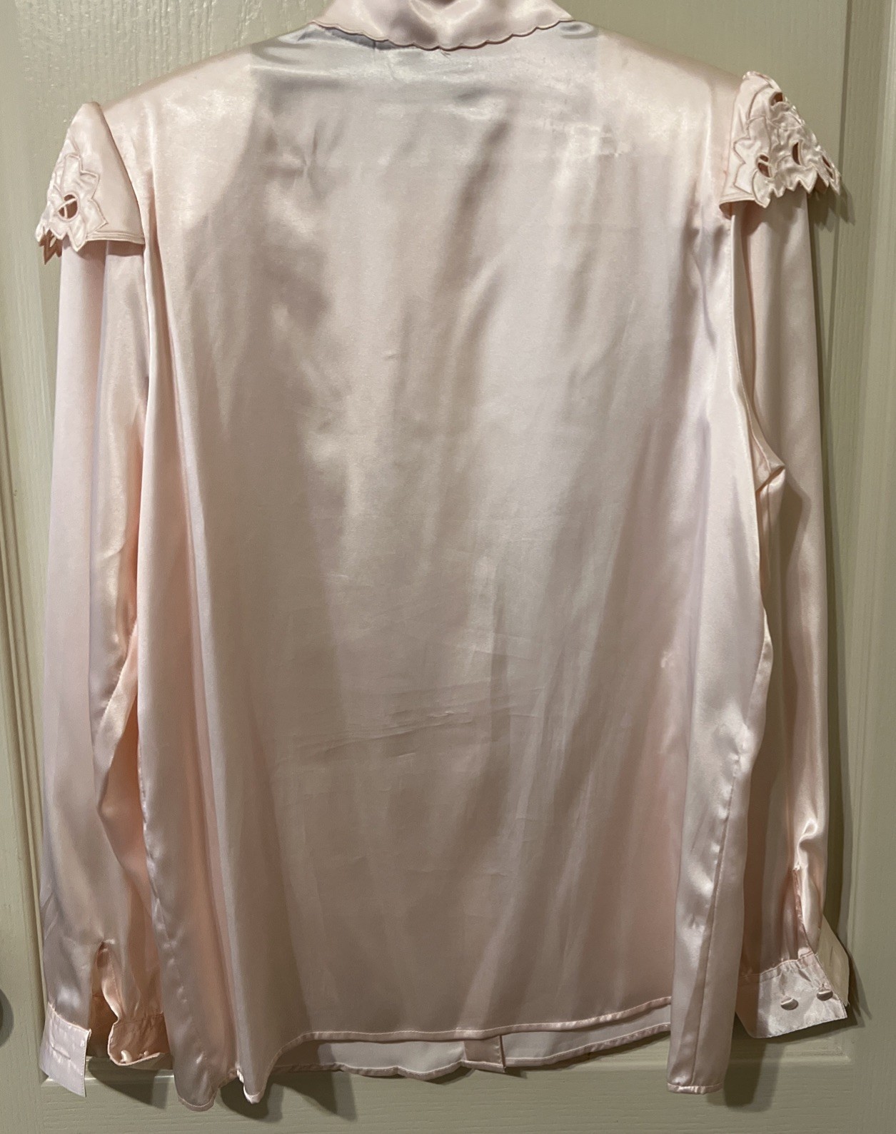 Vintage Light Pink Silky Liquid Satin Button Secretary Blouse Top 6M Worthington