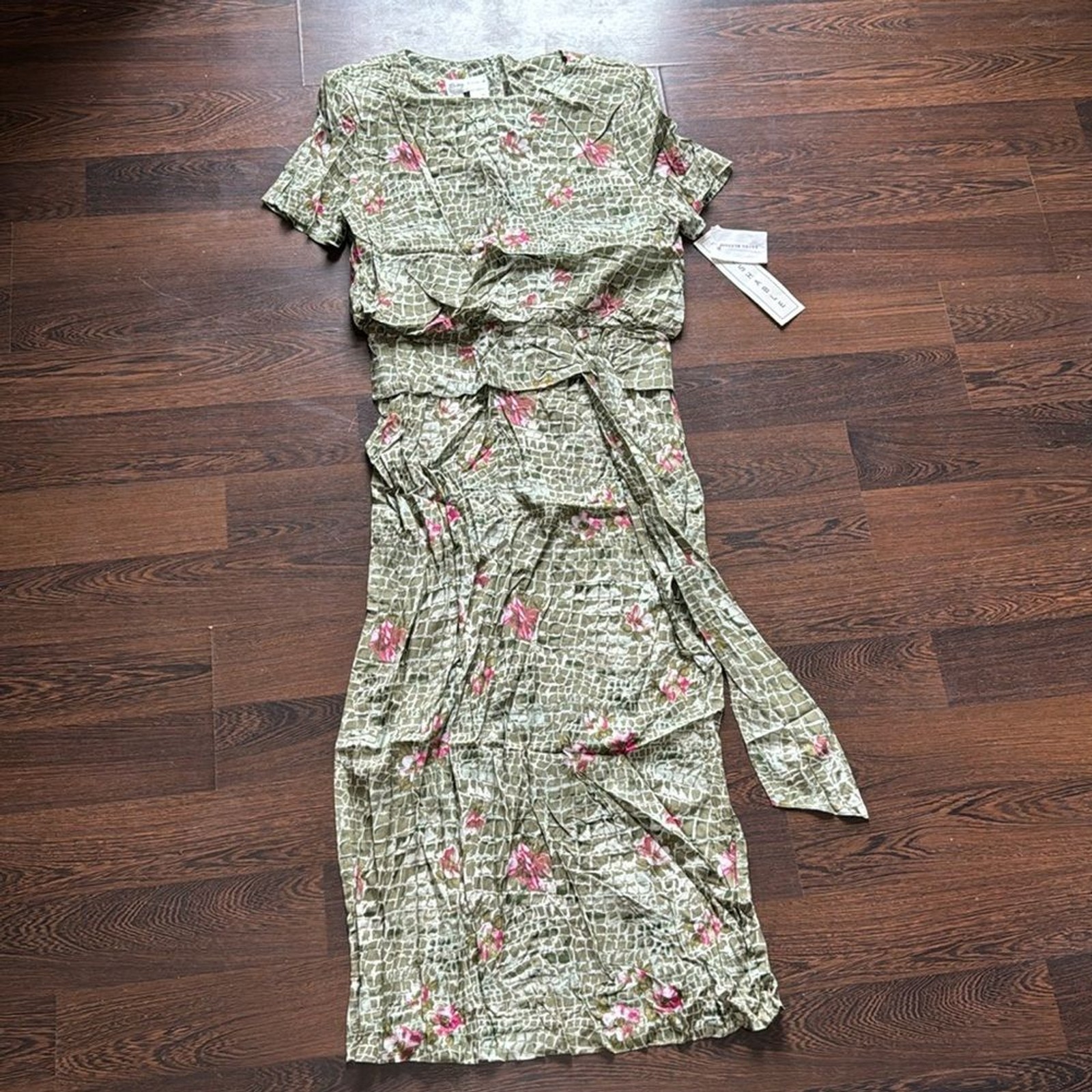 Betsy Lauren Vintage Maxi Dress Alligator Floral 12
