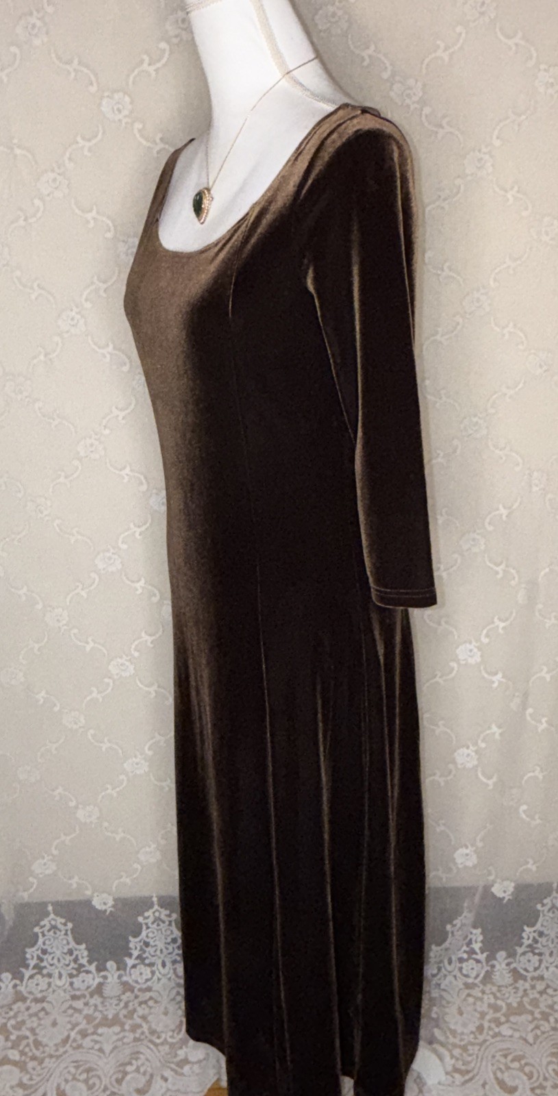 VTG Eddie Bauer Brown Flat Stretch Velvet Long Shift Dress Size Medium 36 Bust