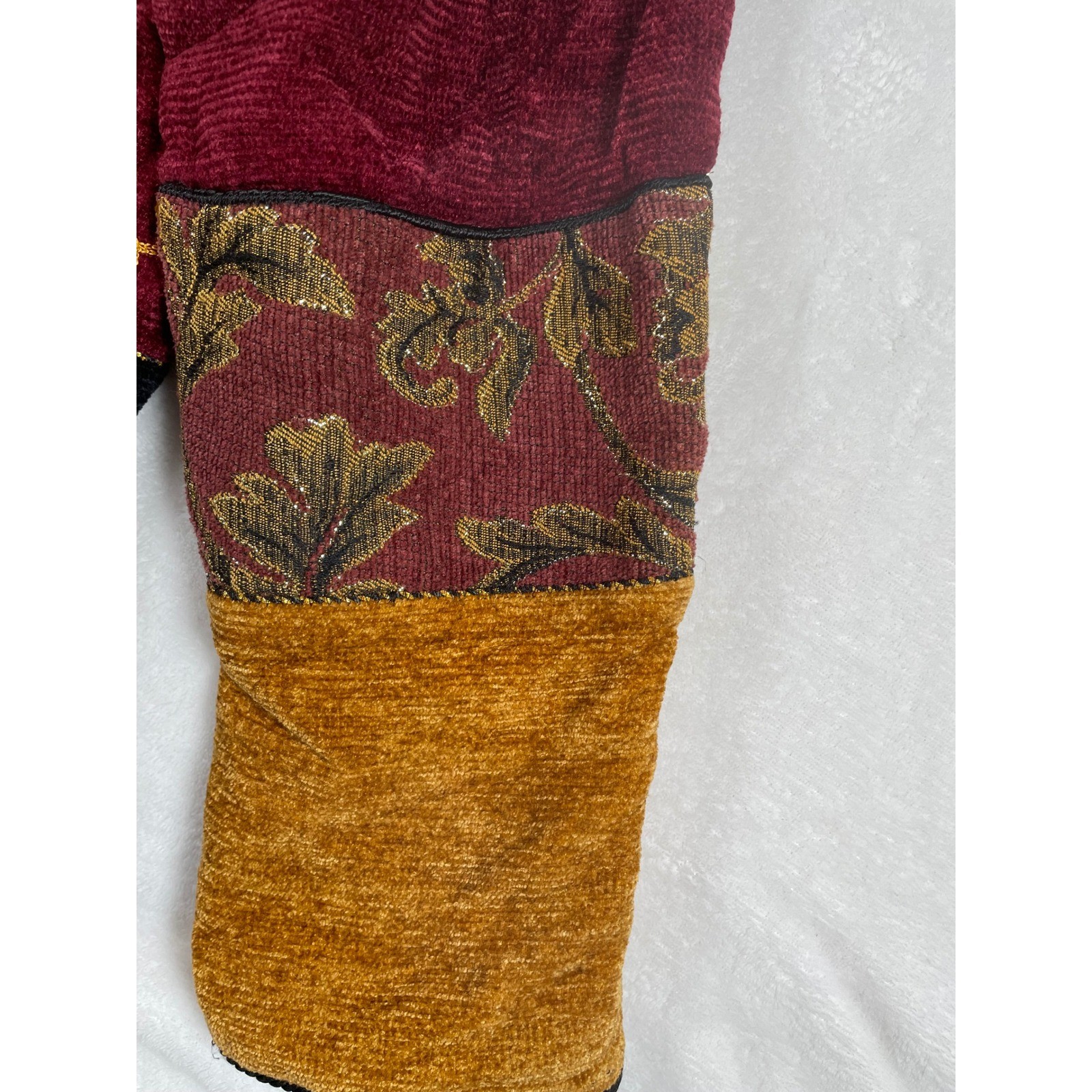 Vintage Allure Patchwork Tapestry Jacket Womens XL Burgundy Gold Black Rayon