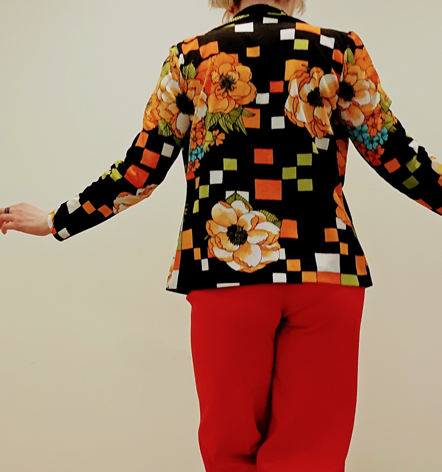 1970s Vintage Dagger Collar Blazer Blouse Orange Green Black White Disco Shirt