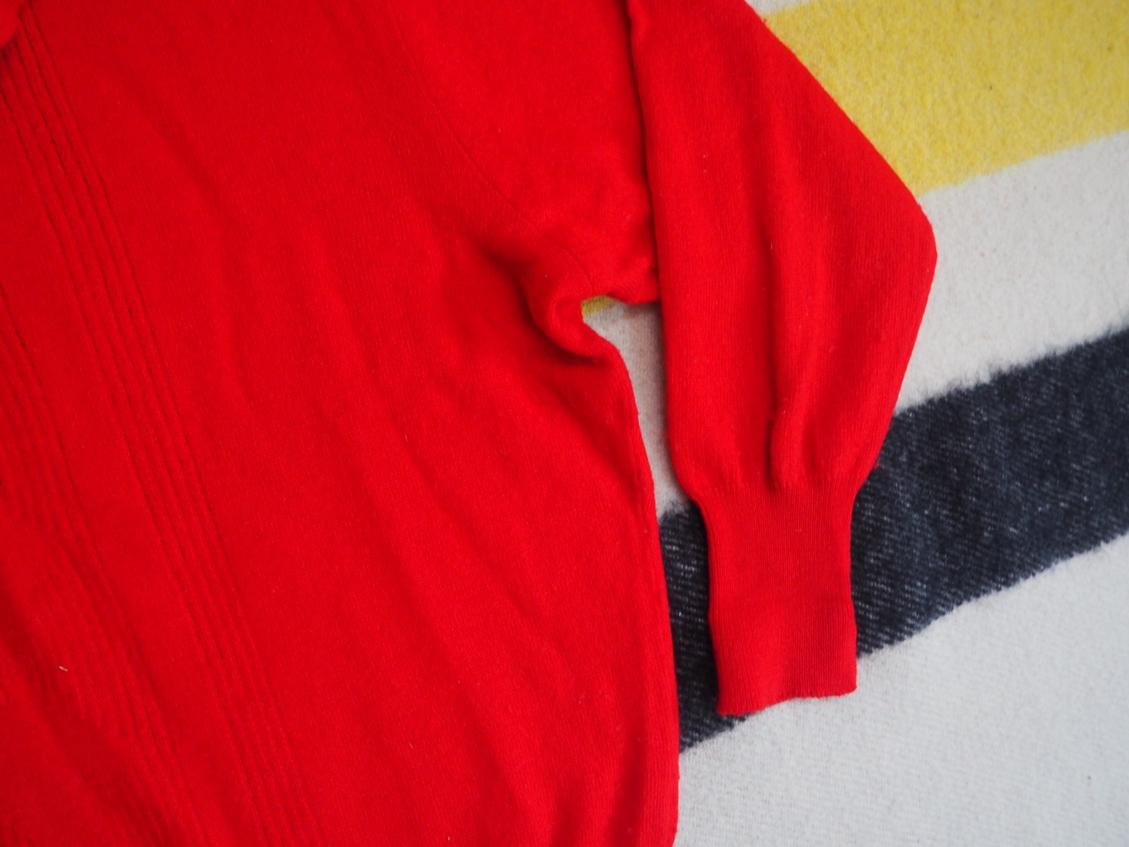 VTG 50s Jantzen 100% Wool Diving Logo Red Secretary Pullover Sweater Womens M