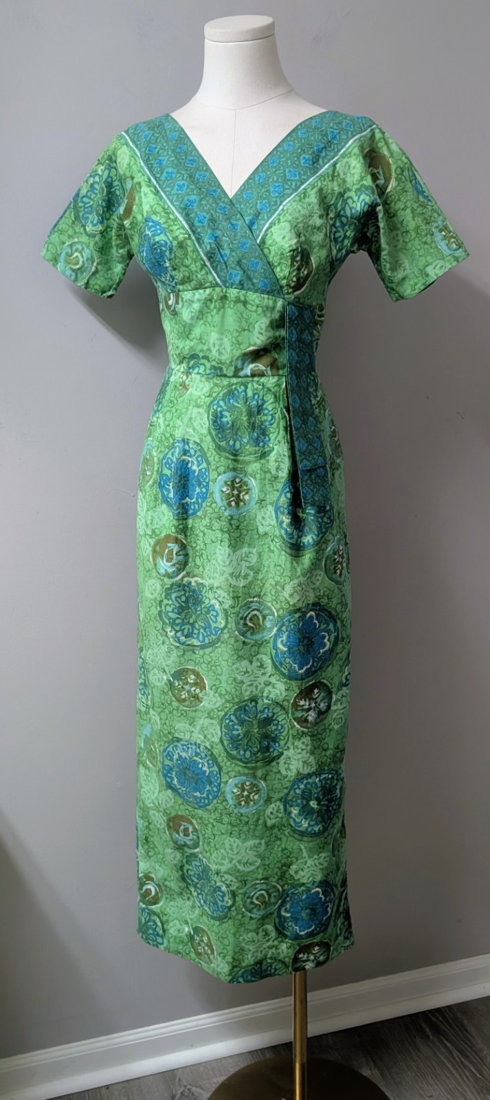 Vintage 50s Empire Keone Made In Hawaii Column Hawaiian Sash Maxi Dress Batik XS
