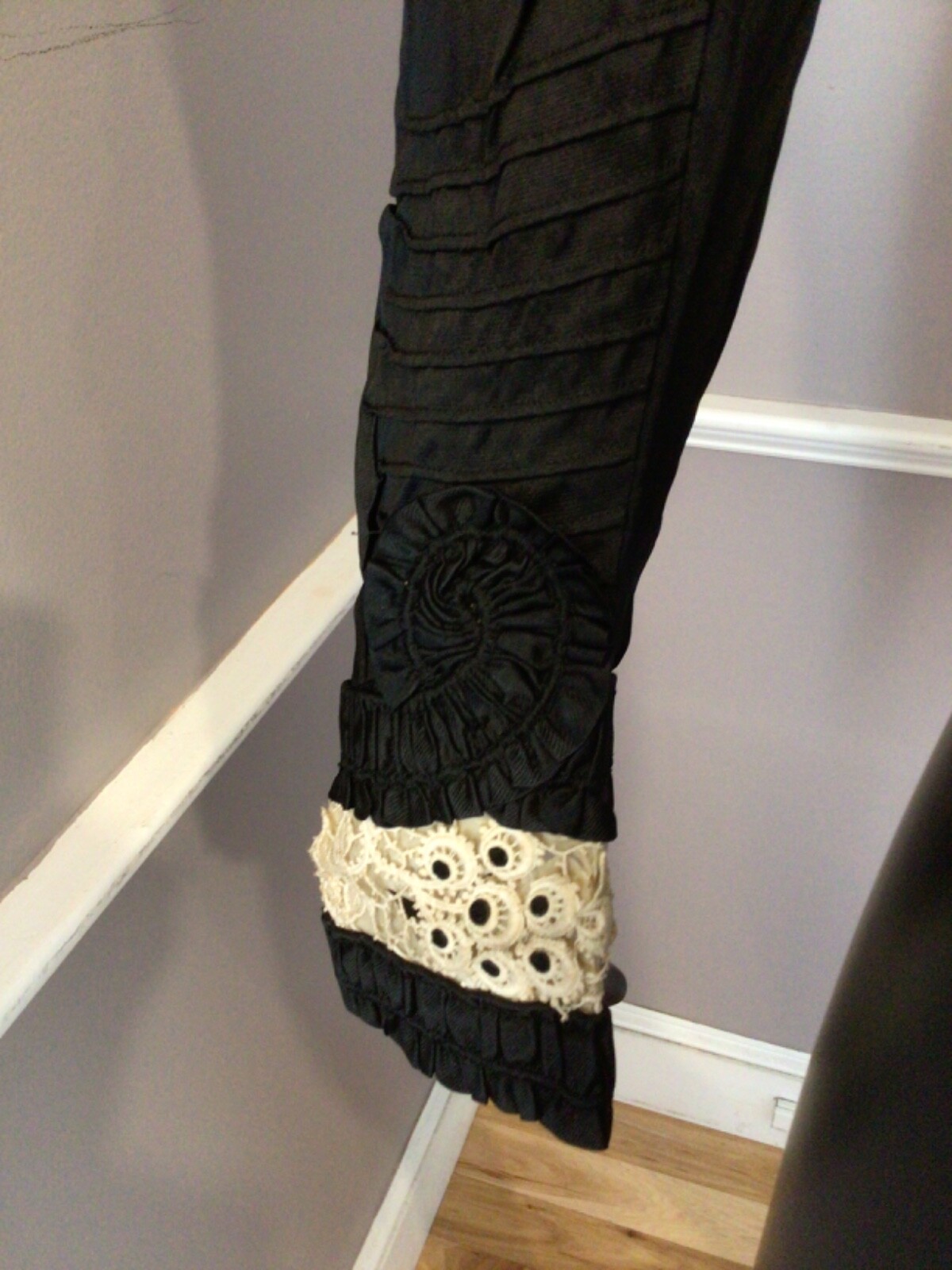 Authentic Vintage Black Silk and Lace Gibson Girl Era Bodice (E-9)