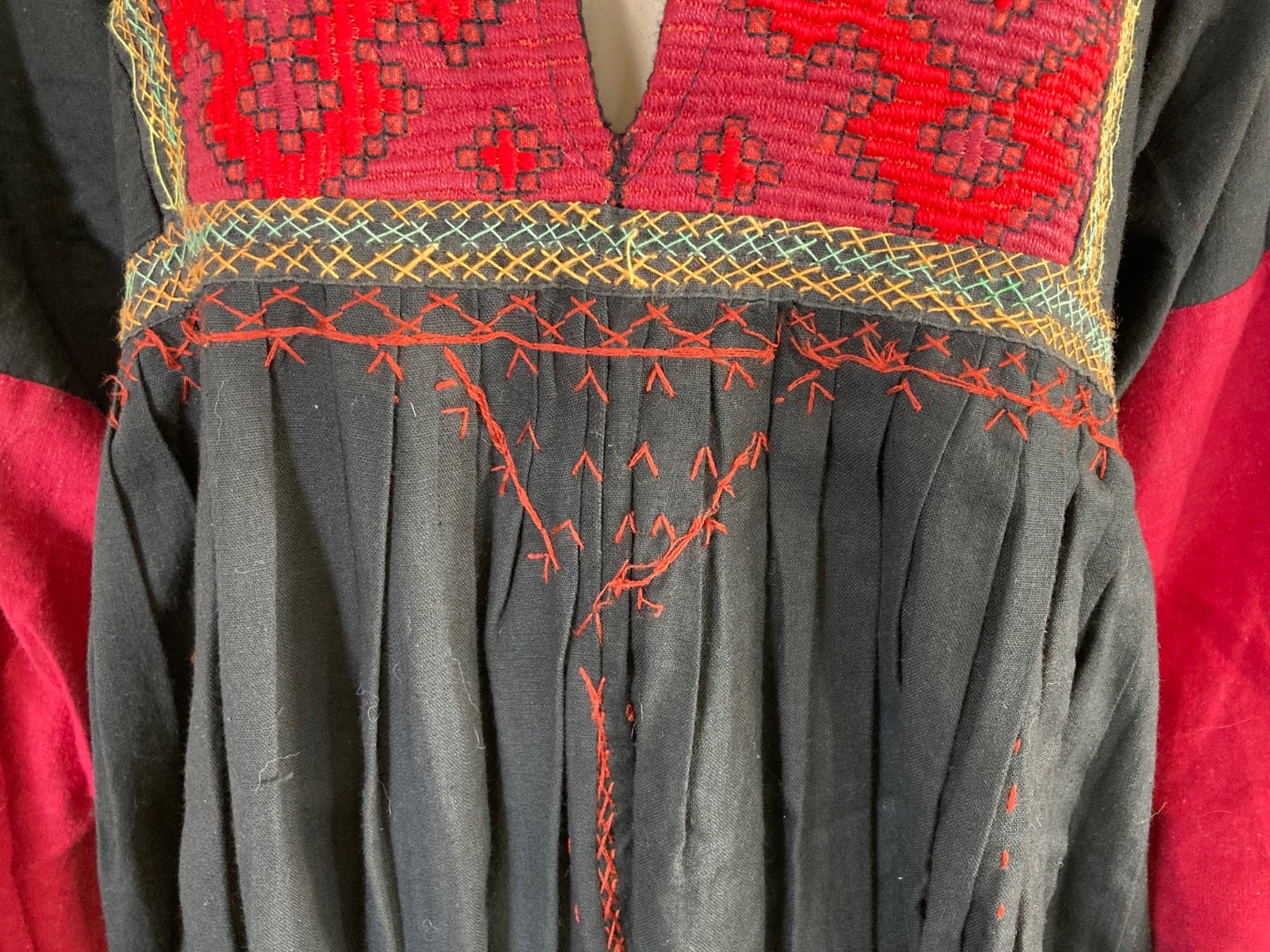 Vintage Boho Cottagecore Black-multi Embroidered Maxi Dress Size Medium