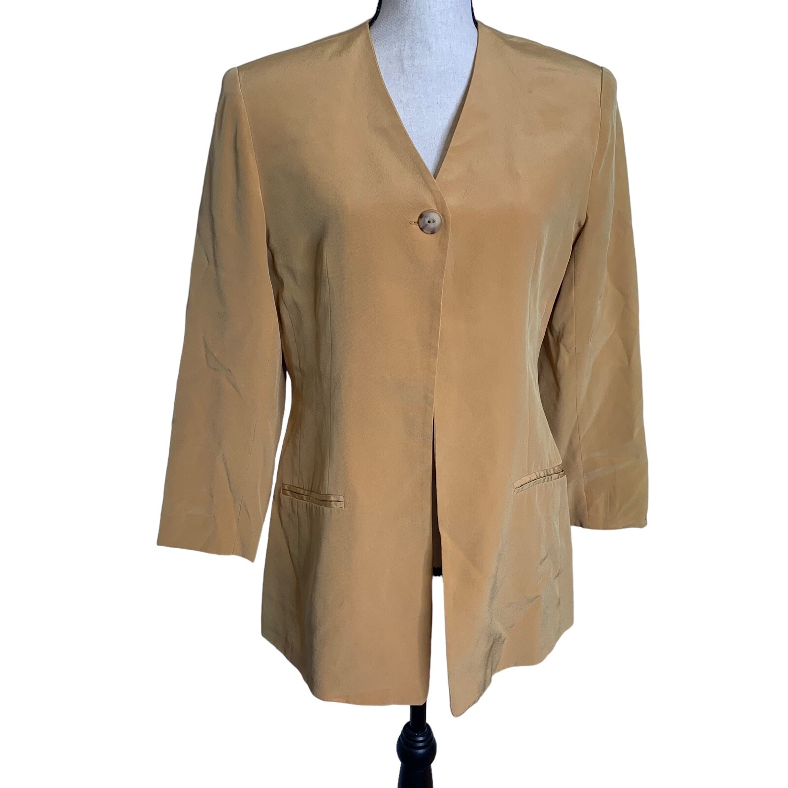 Horchow Blazer Womens Size 4 100% Silk Fully Lined One Button Faux Pockets LS