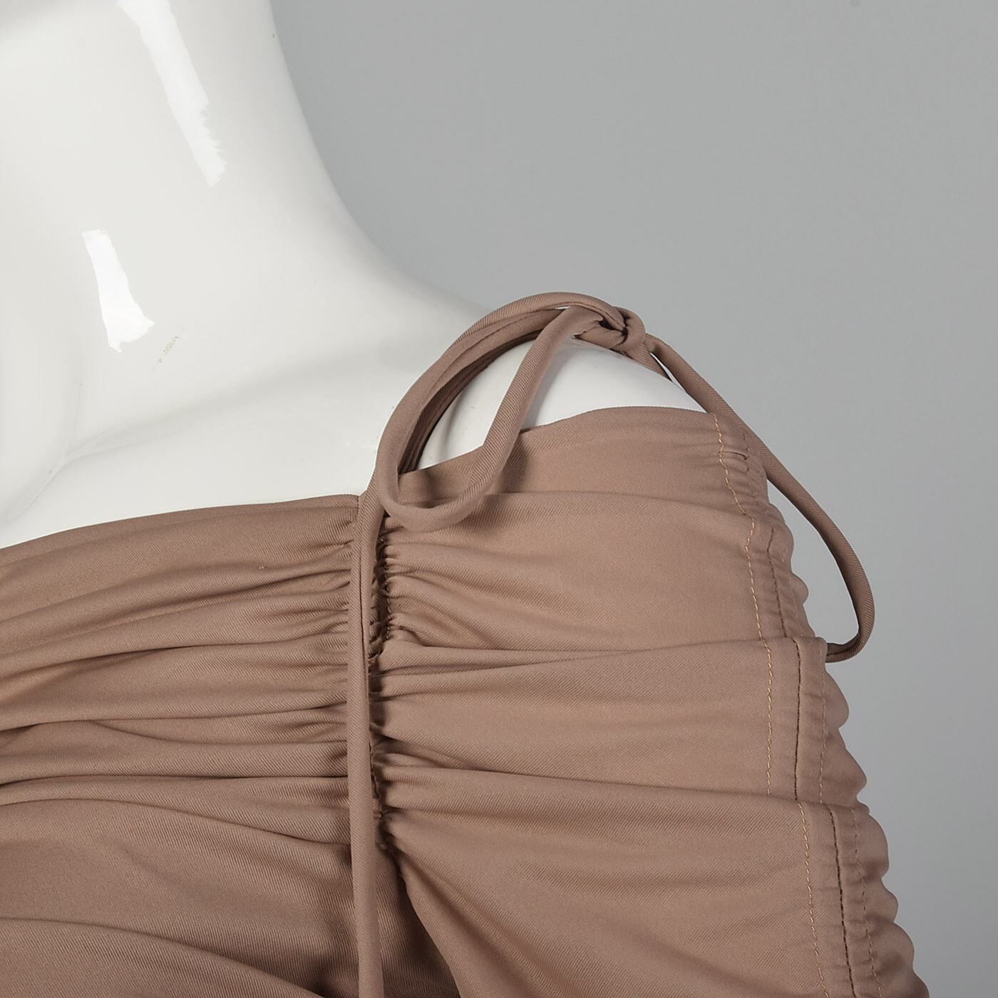 XS Frank Usher Golden Touch 1970s Dress Vintage Off Shoulder 70s Toffee Brown