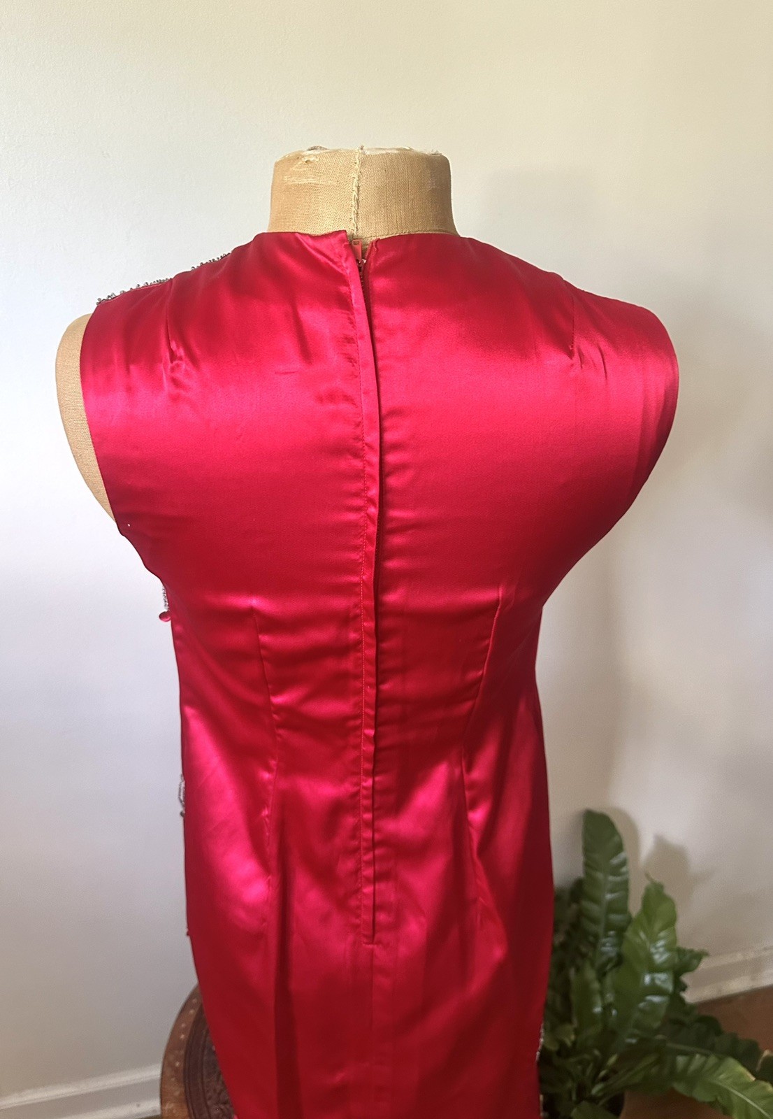 Stunning 1950’s Chinese Red Pencil Dress With Silver Embellishments, XS/S