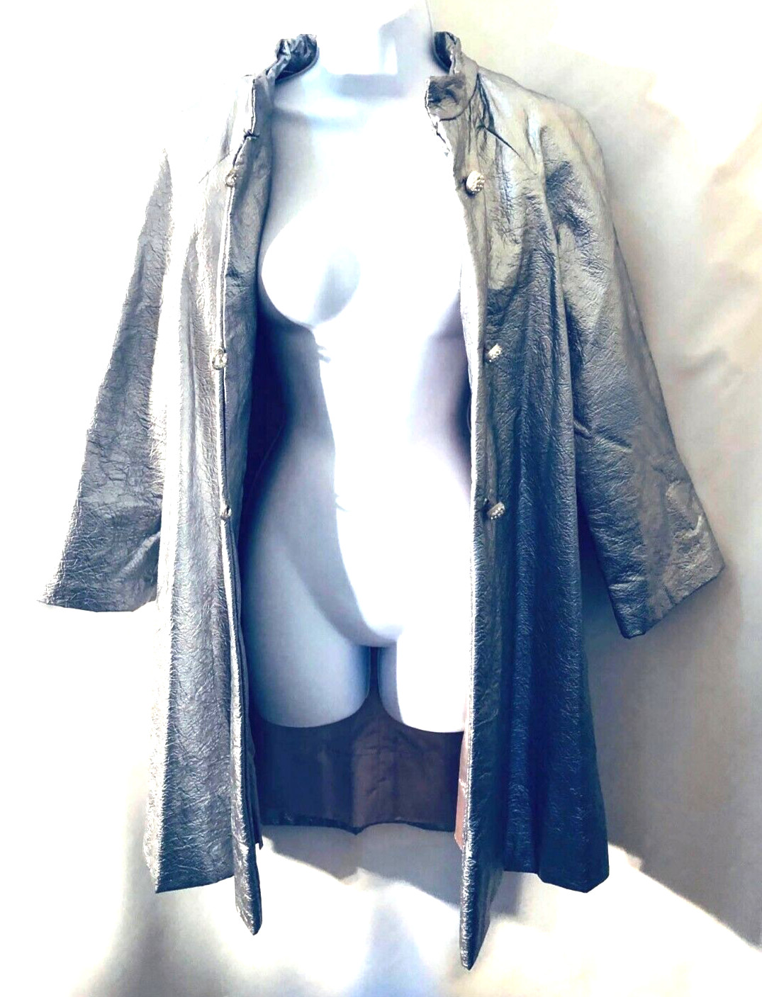 Vintage 1960’s Silver metallic pleather mod go go cocktail evening coat SM Wow!