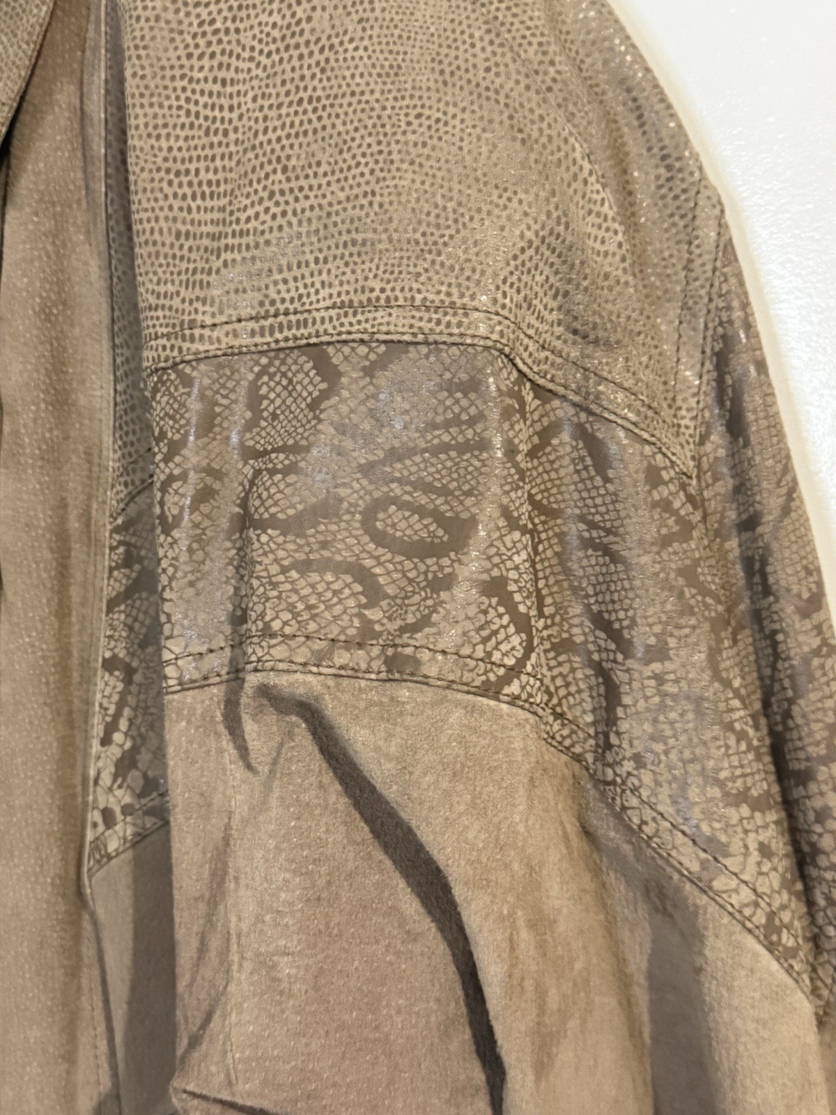 G-111 Vintage Tan Gray Leather Suede Snakeskin 90s Bomber Jacket Women’s Size M